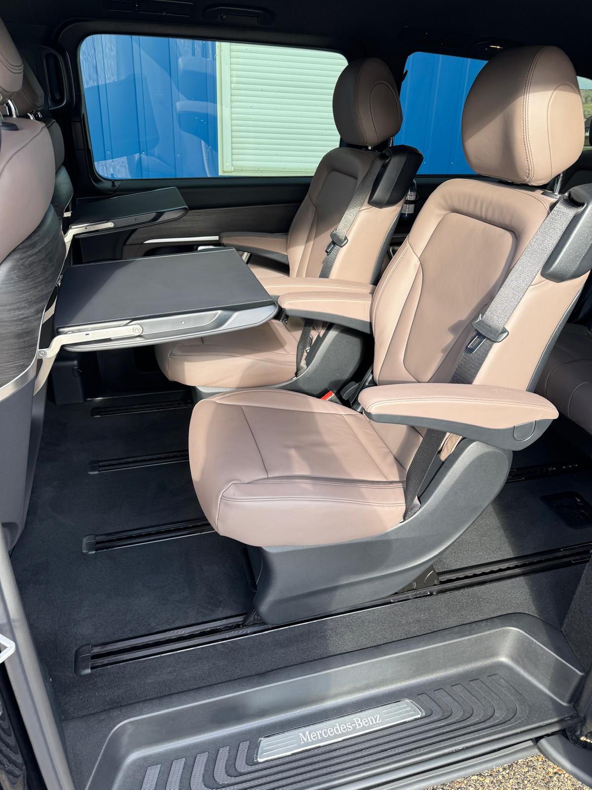 MERCEDES-BENZ V 300 d Extralang Exclusive 4Matic 9G-Tronic-image-7