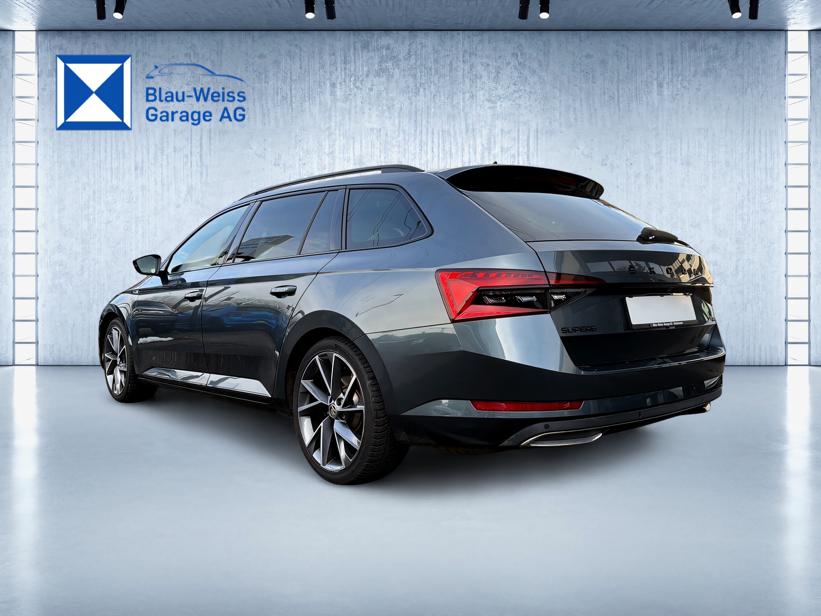 SKODA Superb Combi 2.0 TDi SportLine 4x4 DSG-image-6