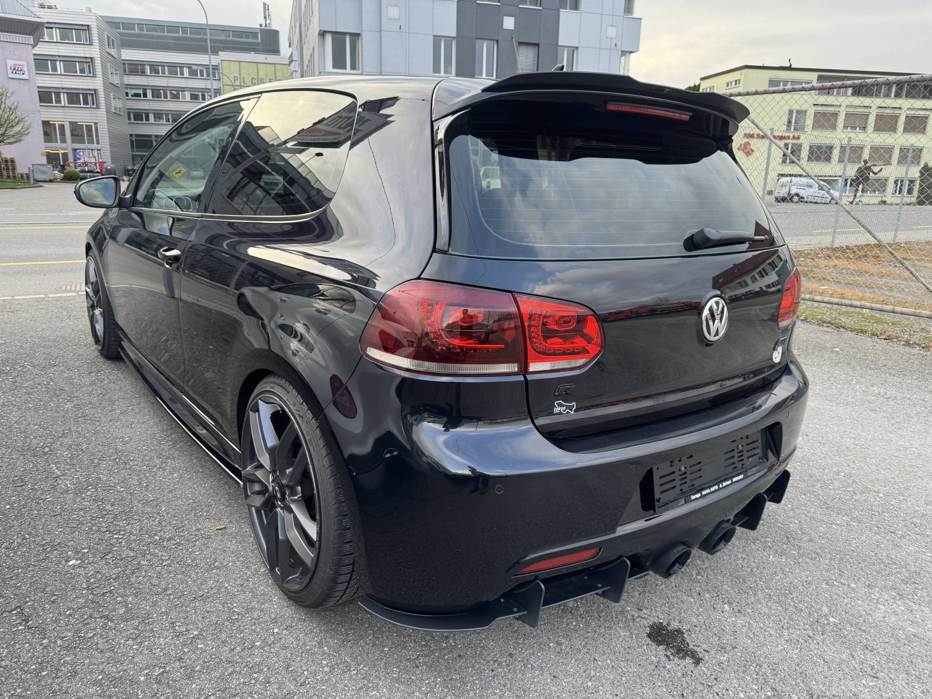 VW Golf VI 2.0 TSI R ABT 4Motion-image-5