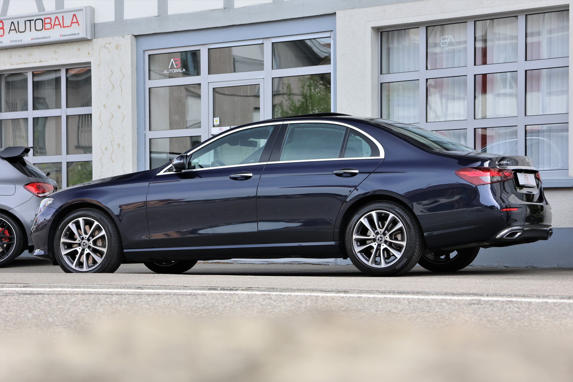 MERCEDES-BENZ E 400 d 4Matic Avantgarde 9G-Tronic (CH) MSI+-showroom-element-3
