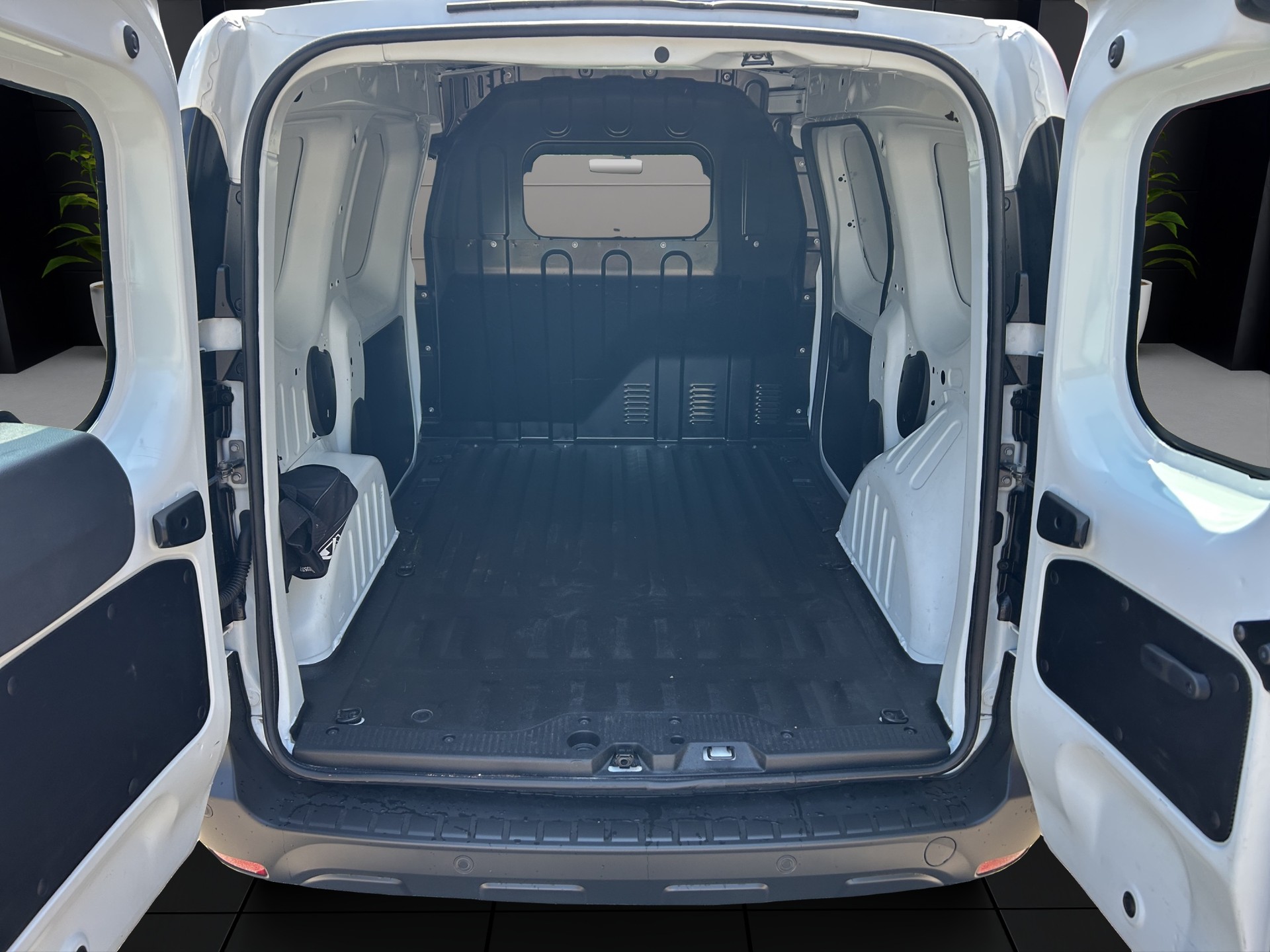 RENAULT Express 1.5 Blue dCi 95 Extra-image-14
