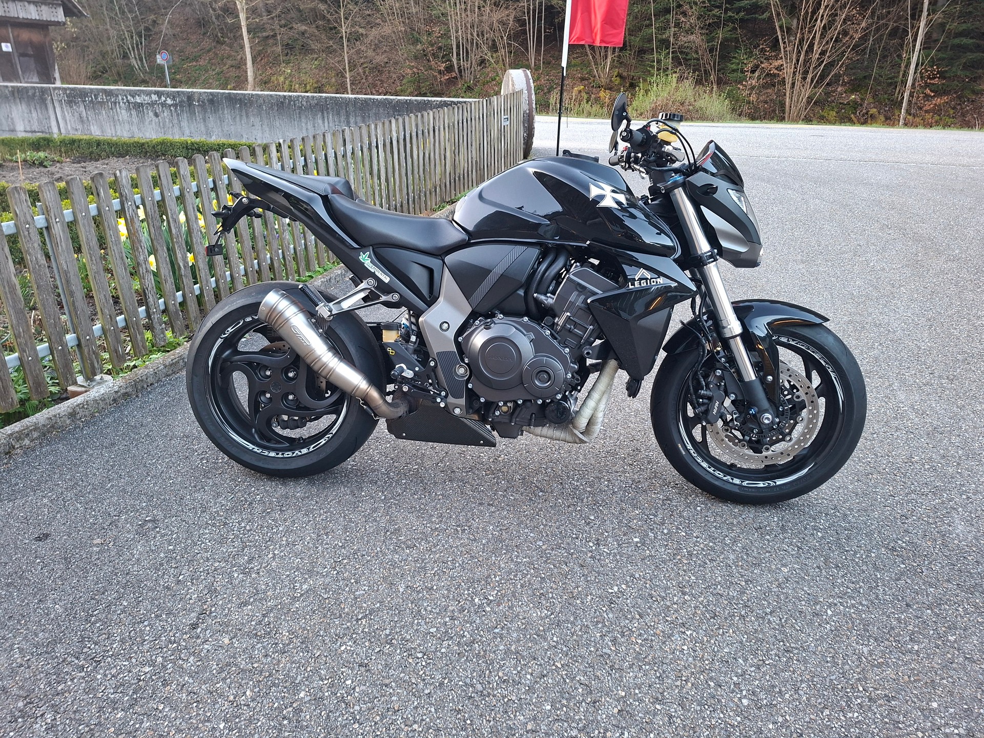 HONDA CB 1000 R ABS-image-0