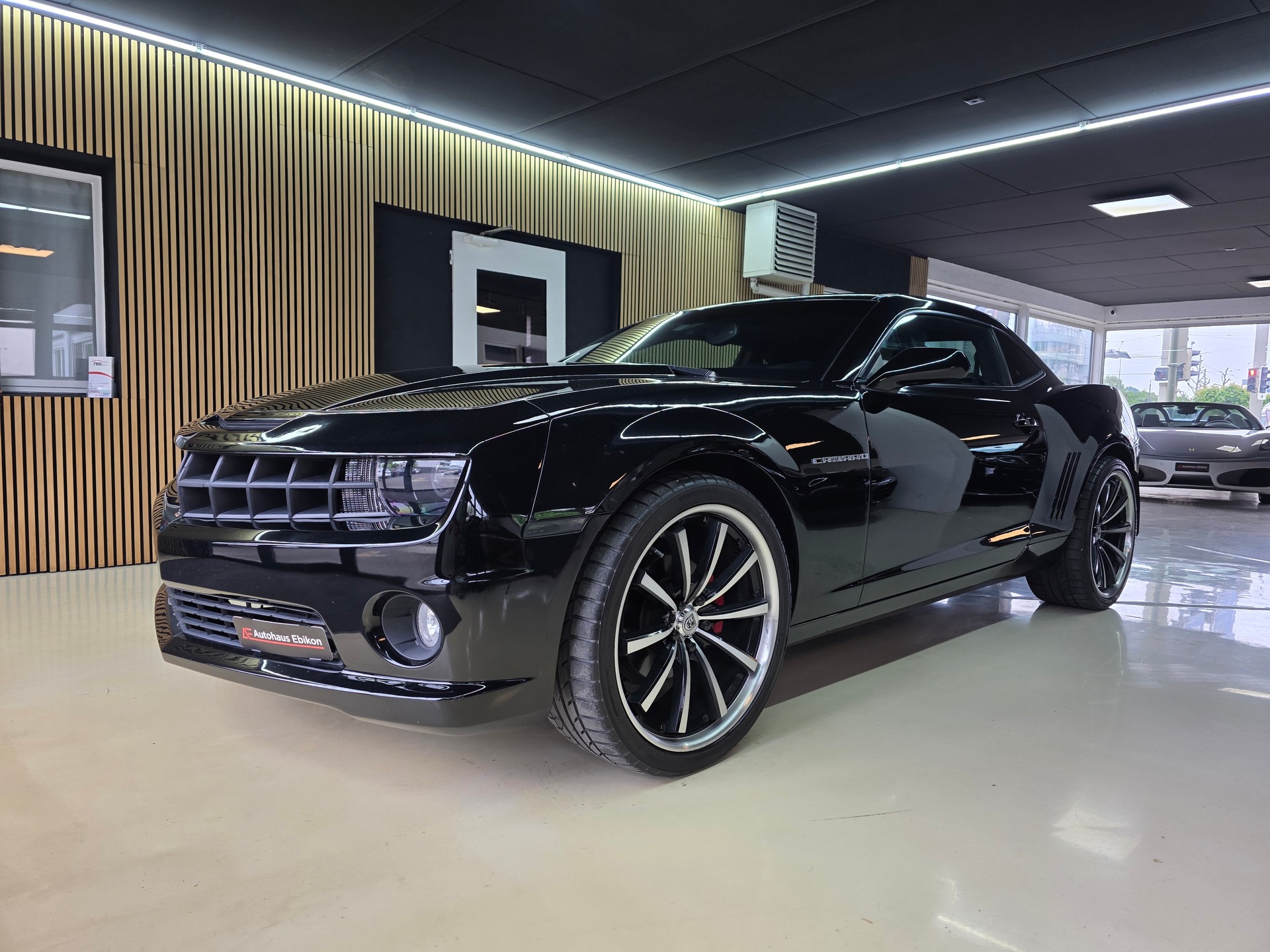 CHEVROLET Camaro RS Magnaflow-showroom-element-2