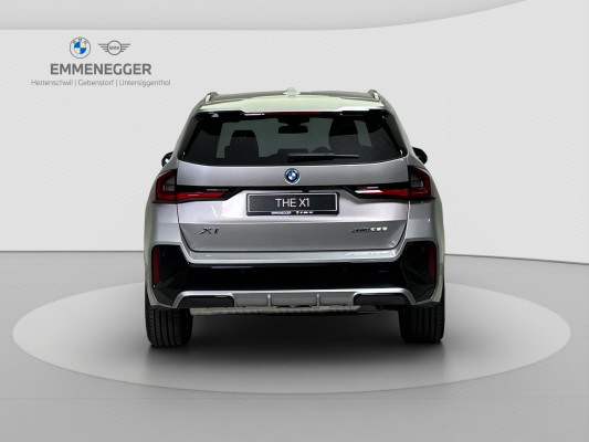 BMW X1 xDrive 25e M Sport-showroom-element-3