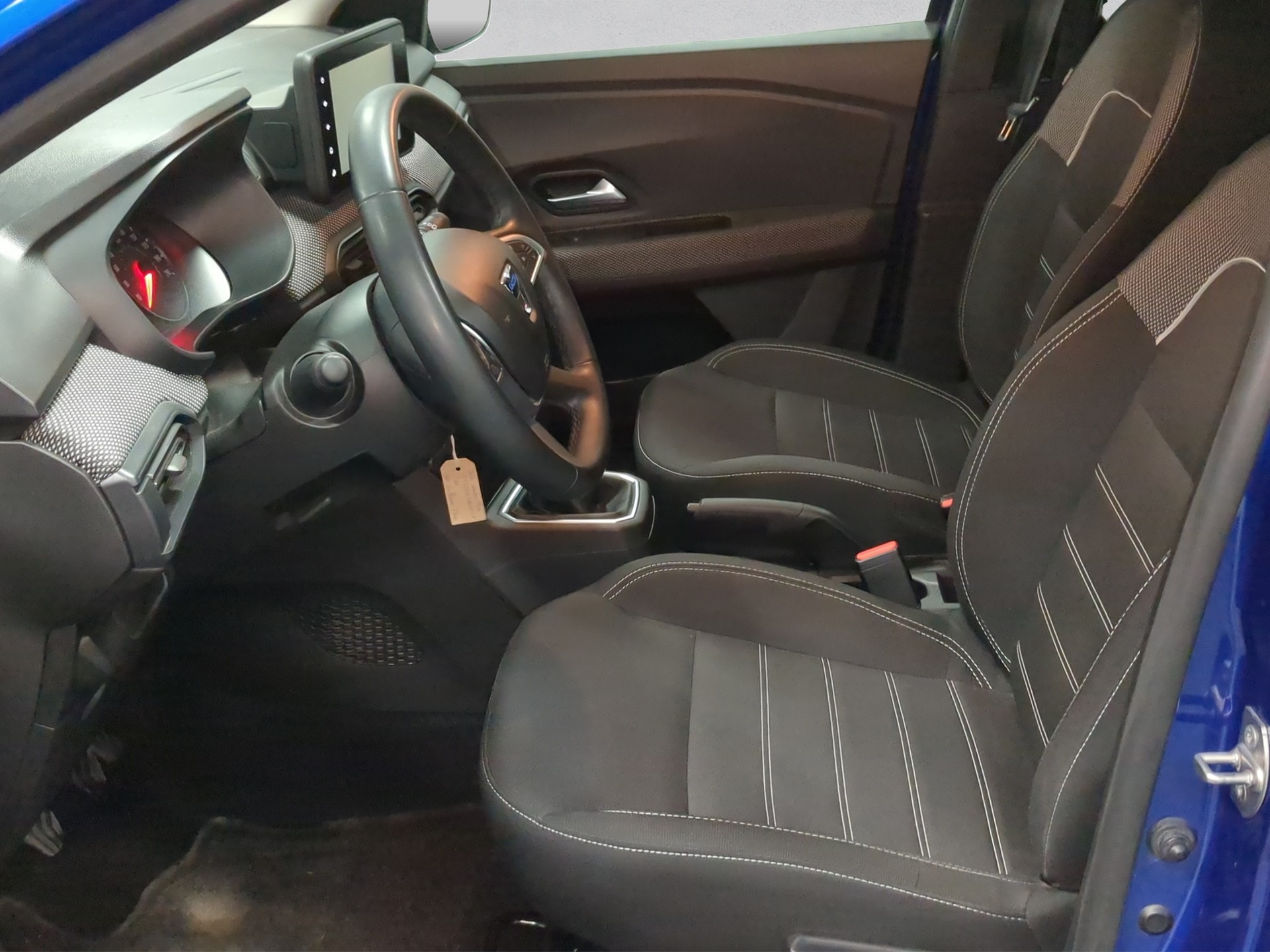 DACIA Sandero TCe 90 Comfort-image-8