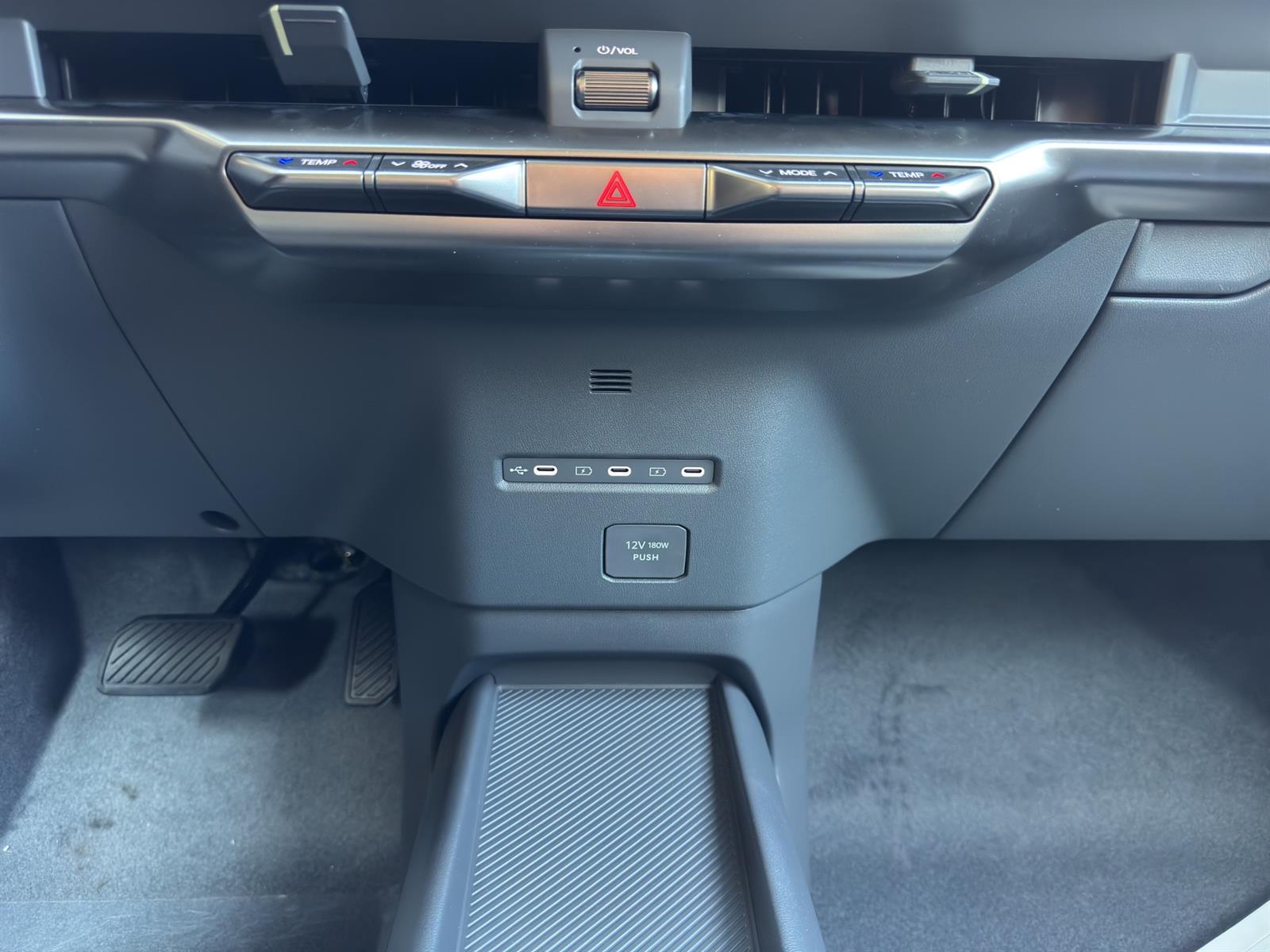 KIA EV2 42.2 kWh Air 4P-image-10