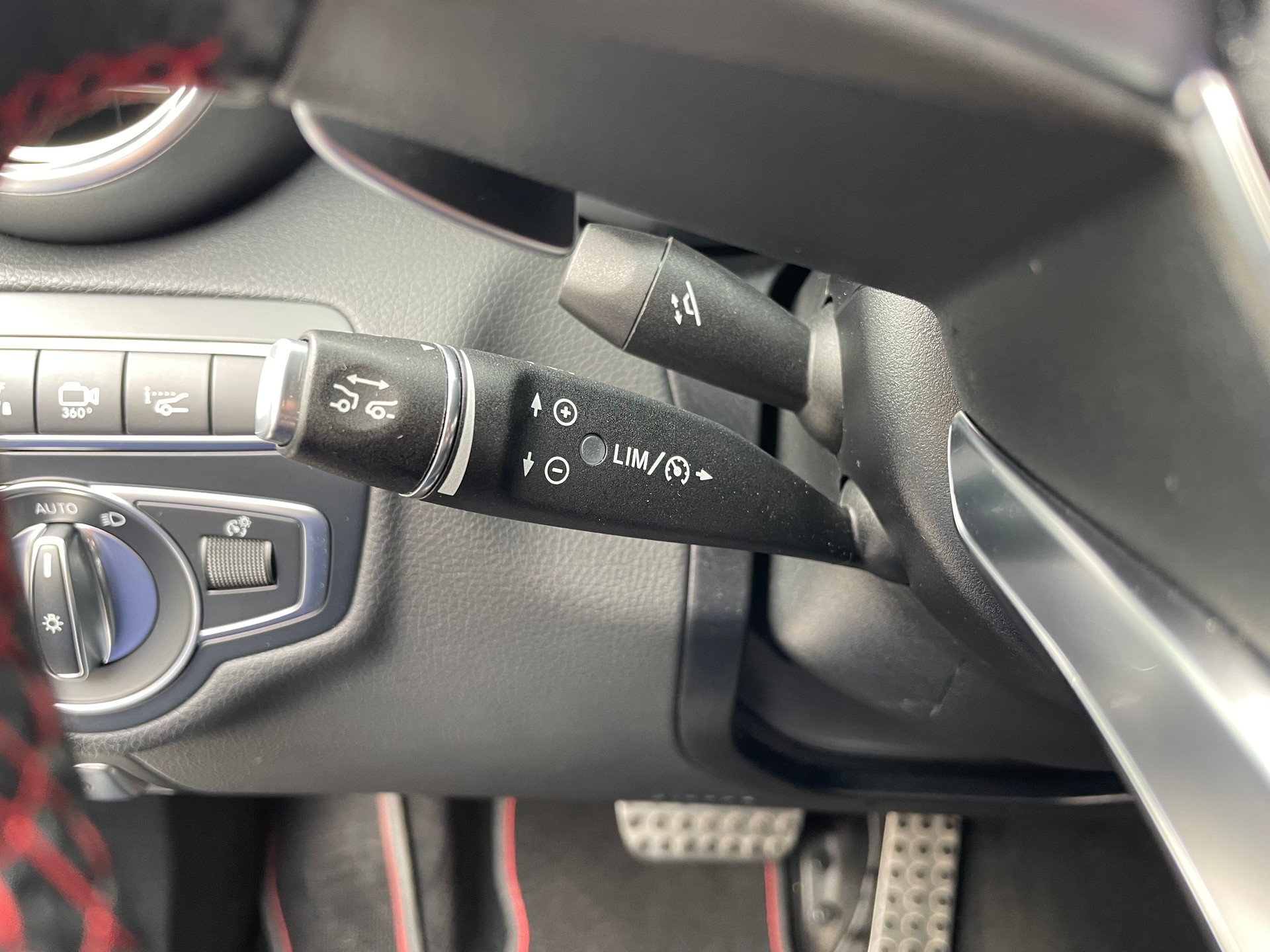 MERCEDES-BENZ C 43 AMG 4Matic 9G-Tronic-image-16