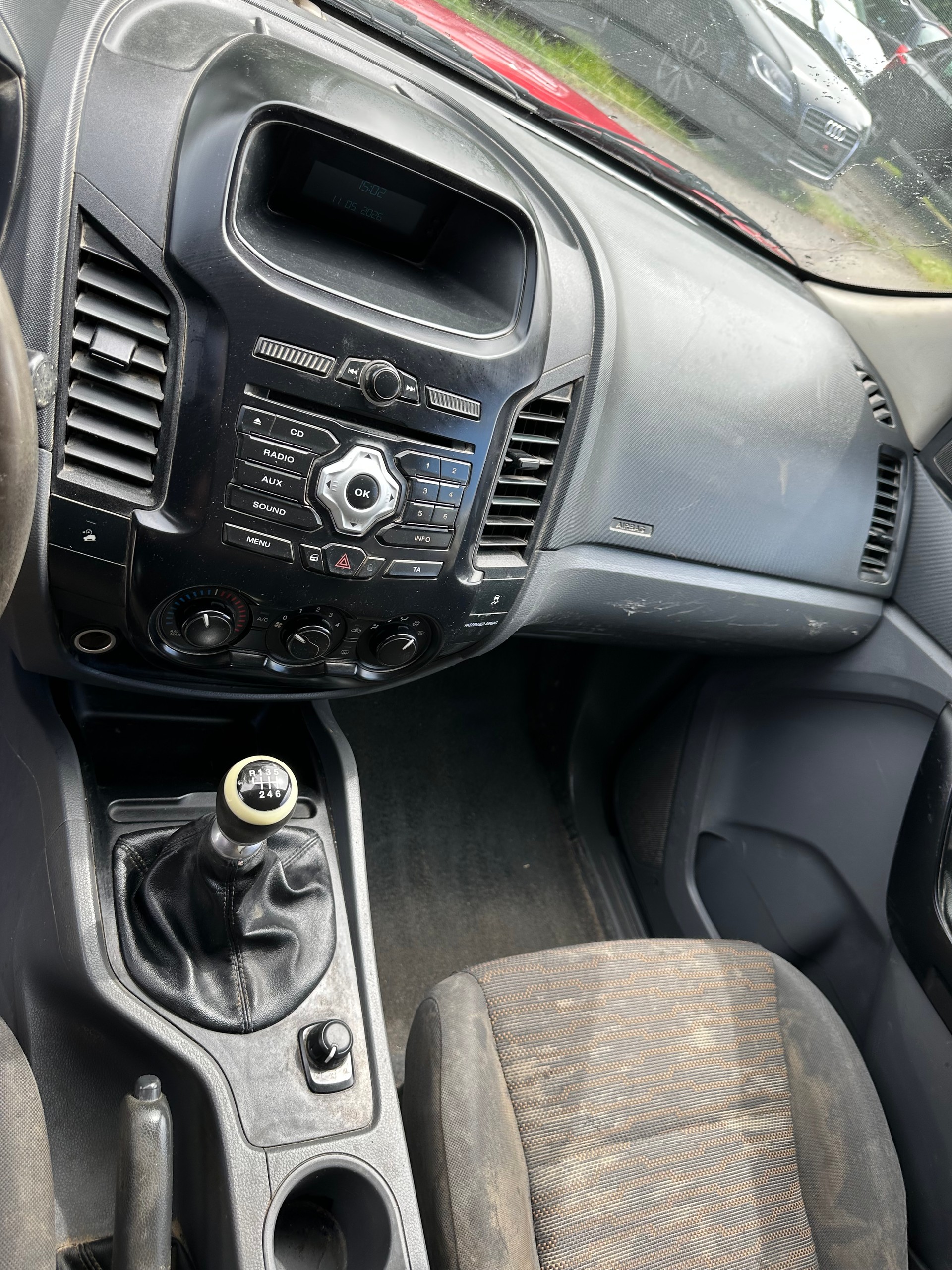 FORD Ranger XL 2.2 TDCi 4x4-image-10