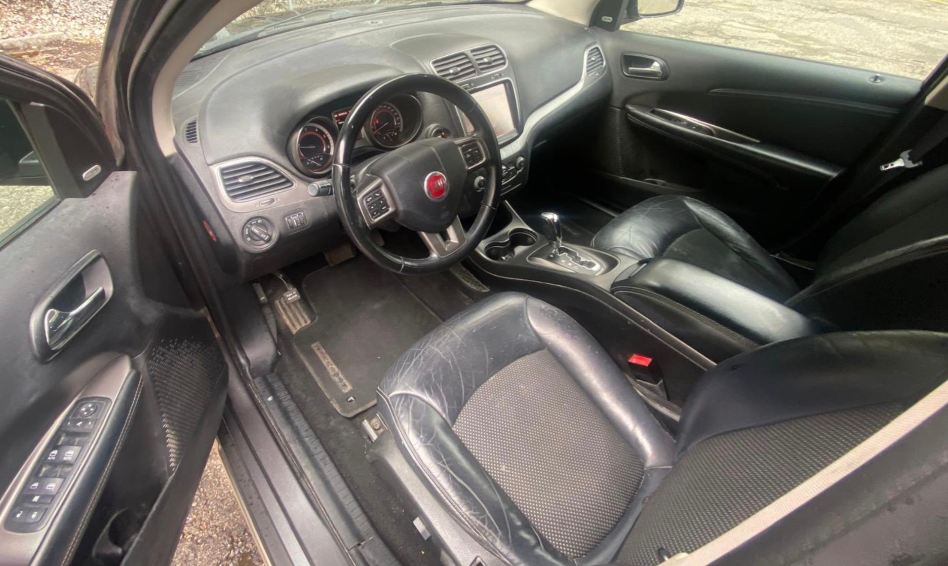 FIAT Freemont 2.0 MJ Black Code AWD Automat-image-9