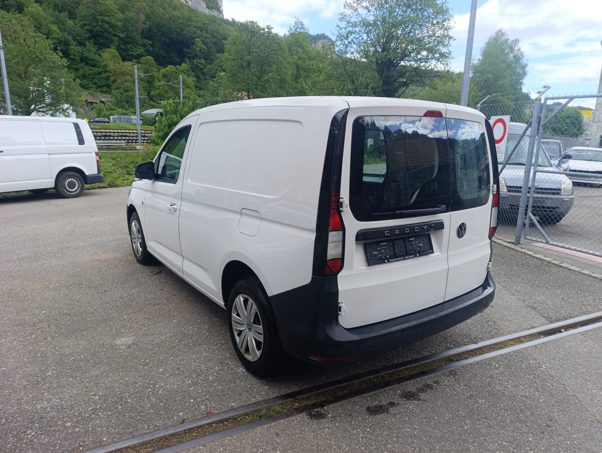 VW Caddy Cargo 1.5 TSI DSG-showroom-element-2