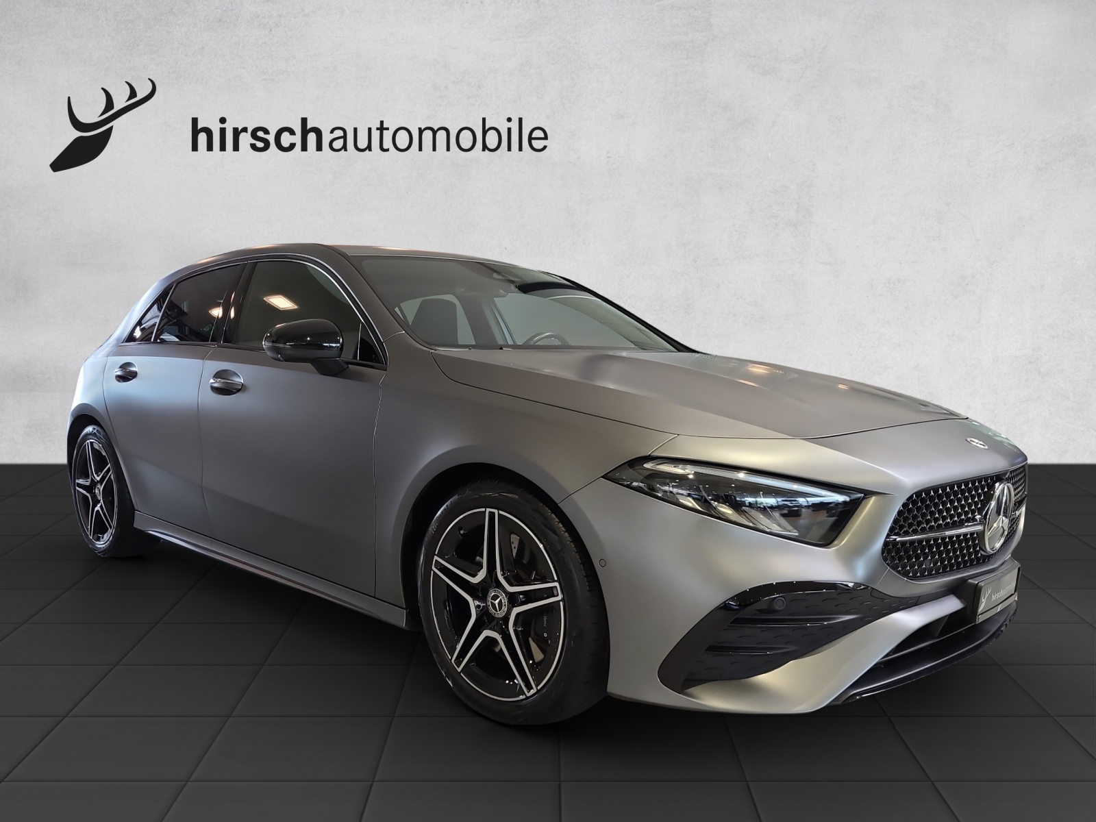 MERCEDES-BENZ A 250 4Matic AMG Line 7G-DCT-image-4