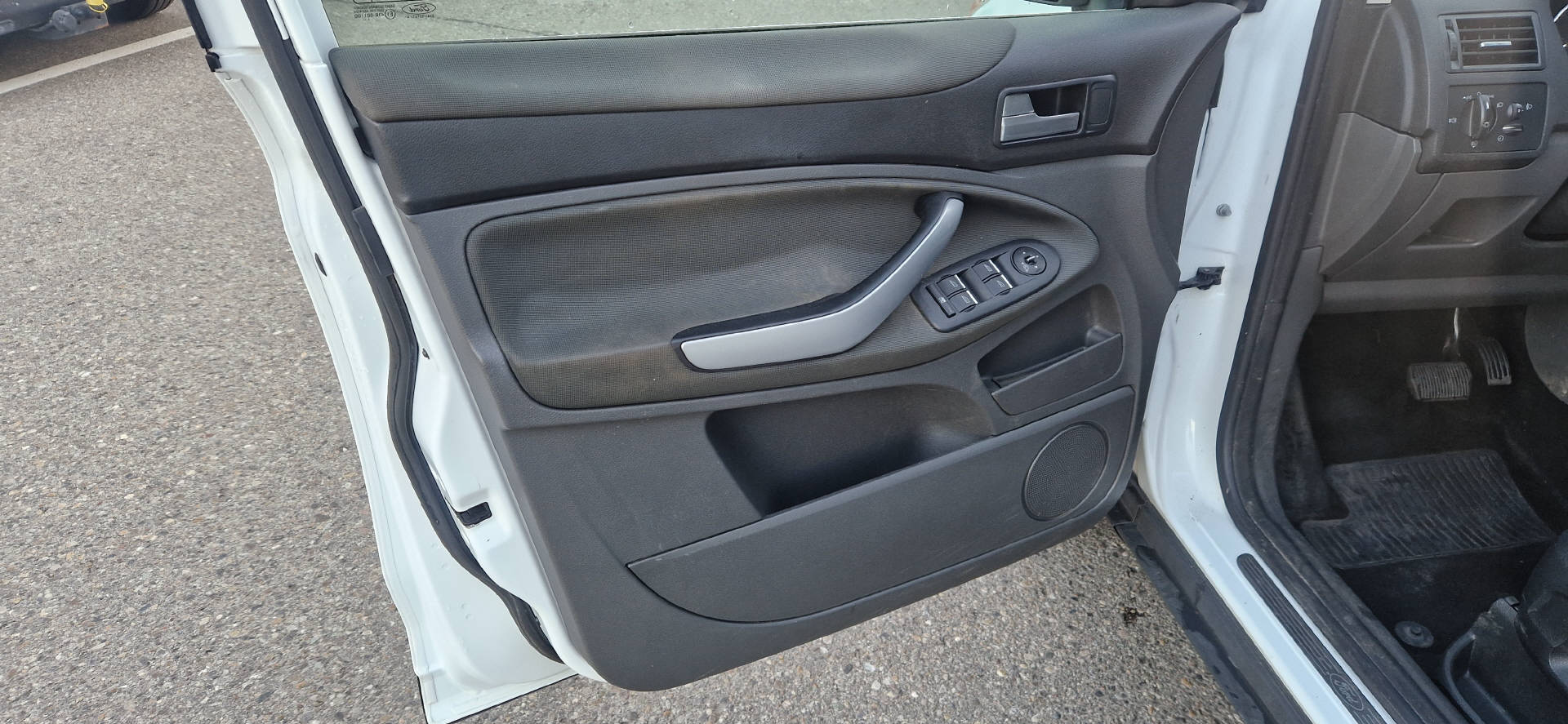 FORD Kuga 2.0 TDCi 140 Carving FPS-image-2