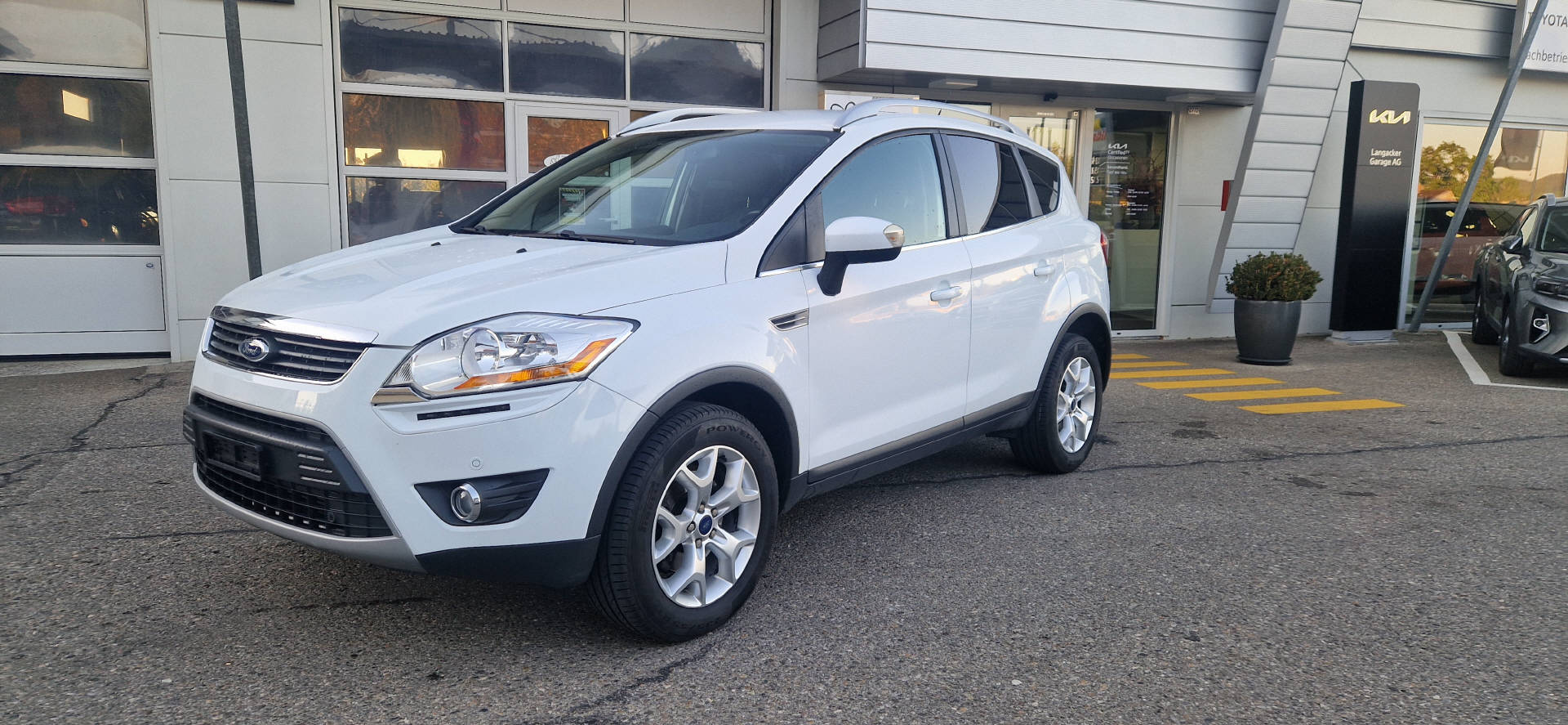 FORD Kuga 2.0 TDCi 140 Carving FPS-image-1