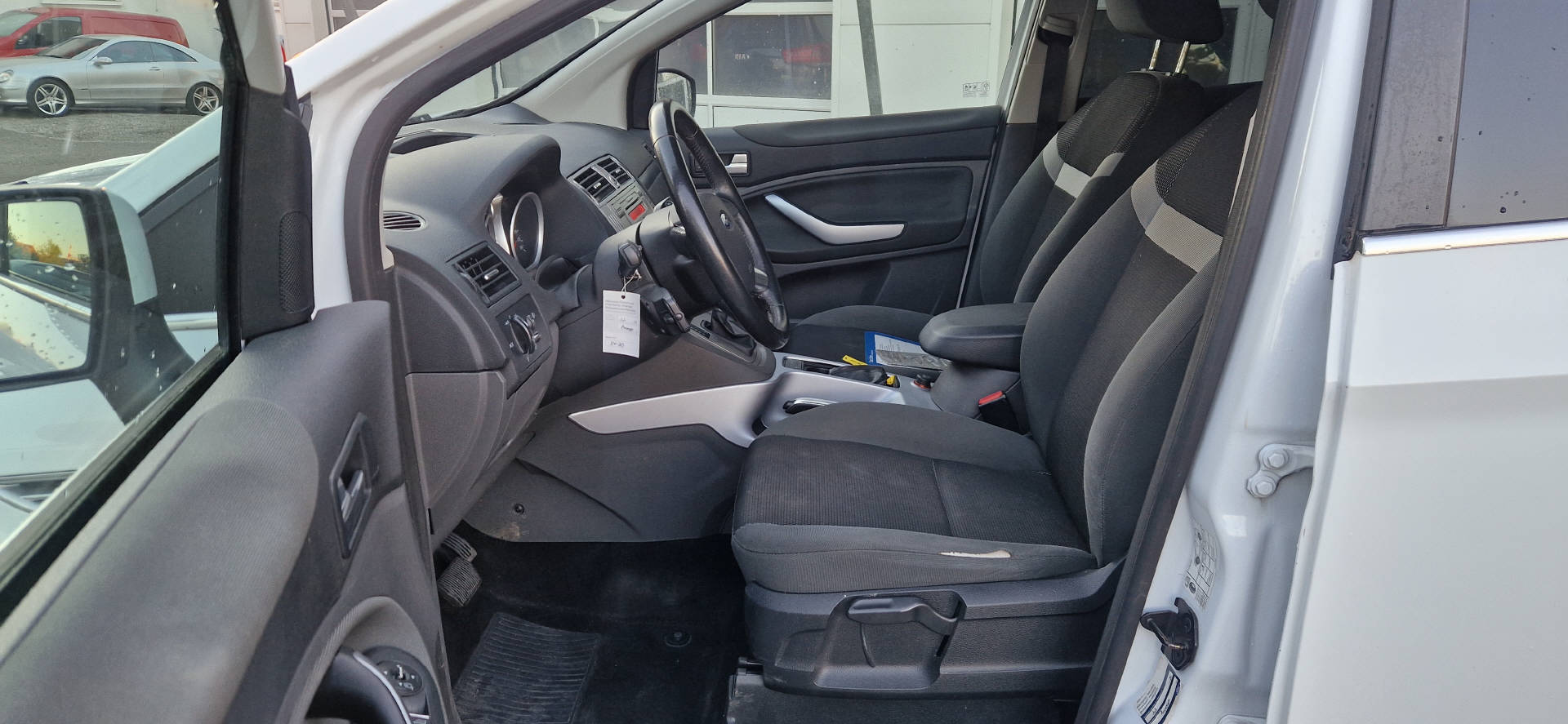 FORD Kuga 2.0 TDCi 140 Carving FPS-image-4