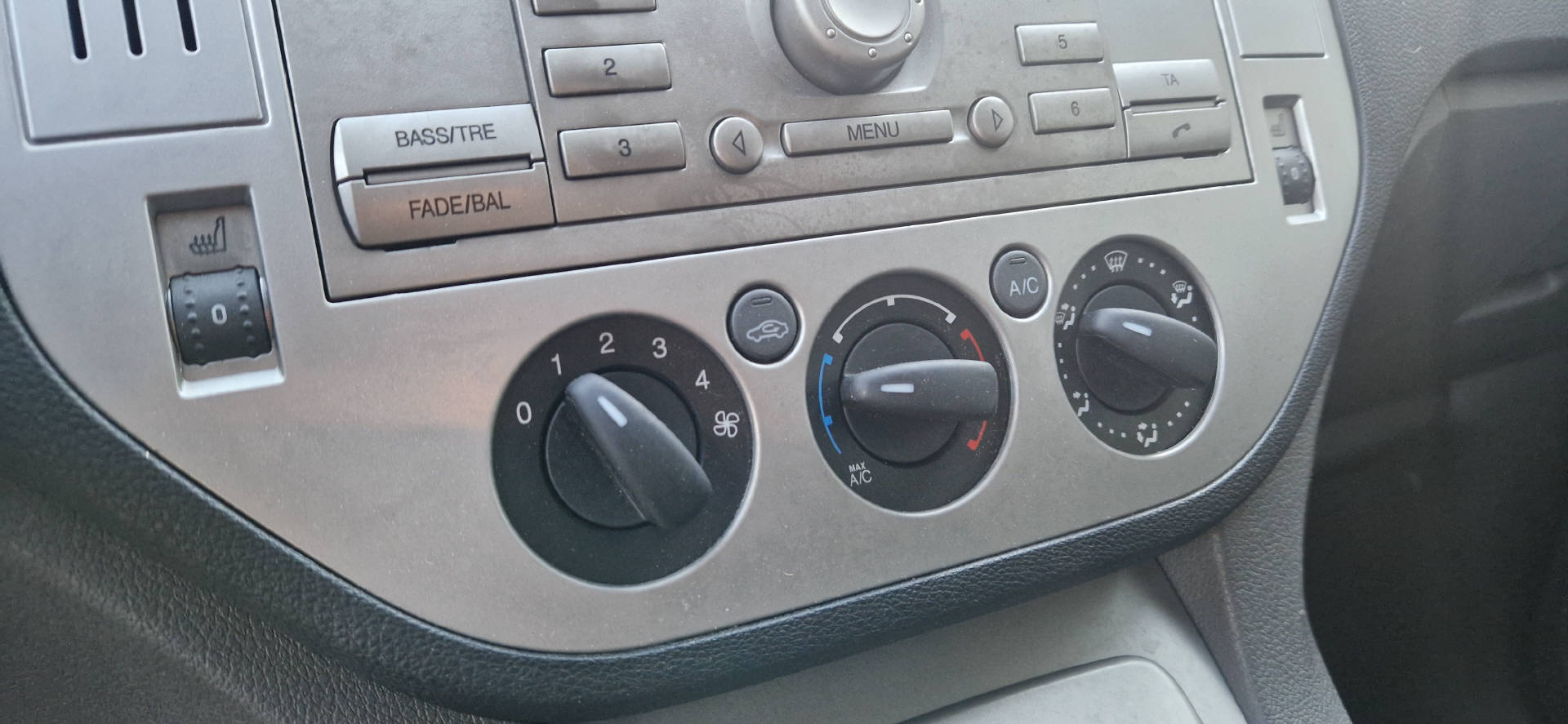 FORD Kuga 2.0 TDCi 140 Carving FPS-image-7