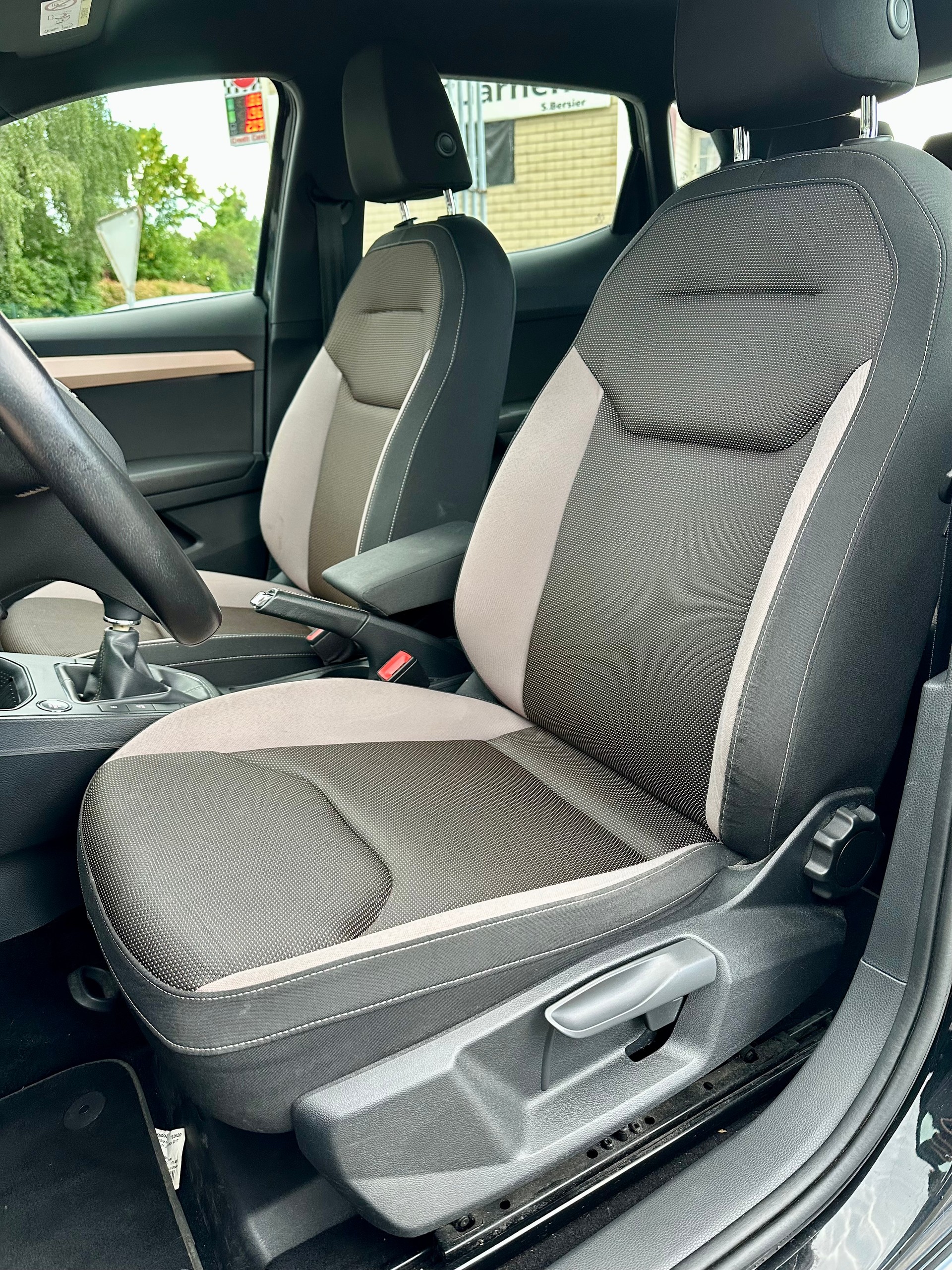 SEAT Ibiza 1.0 EcoTSI Xcellence-image-11