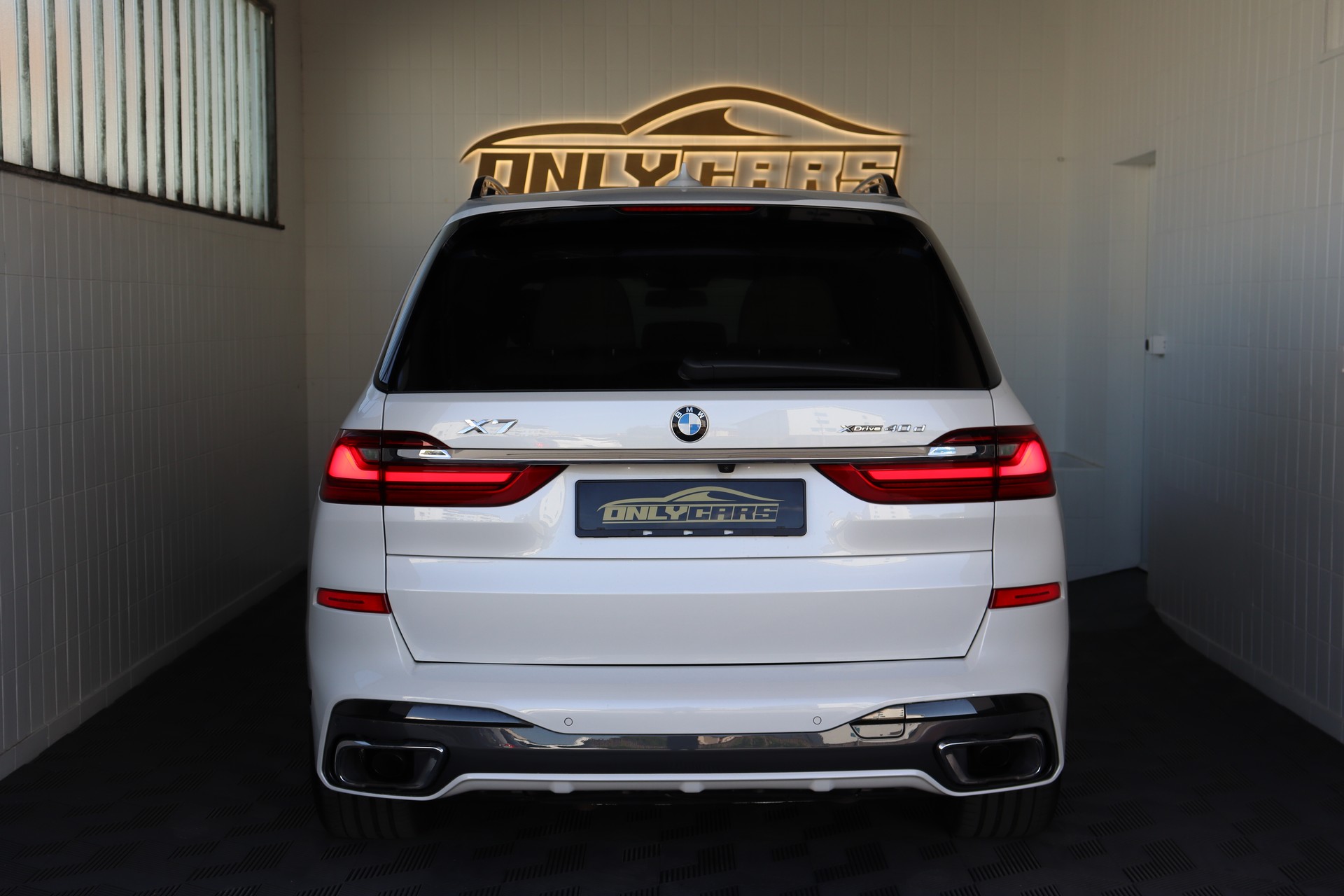 BMW X7 xDrive 48V 40d Steptronic-image-5