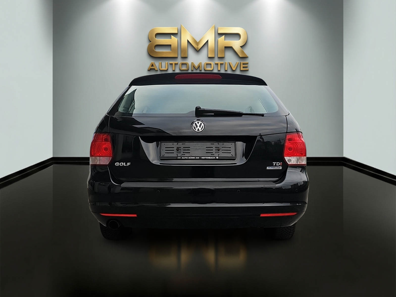 VW Golf Variant 1.6 TDI BMT Comfortline DSG-image-5