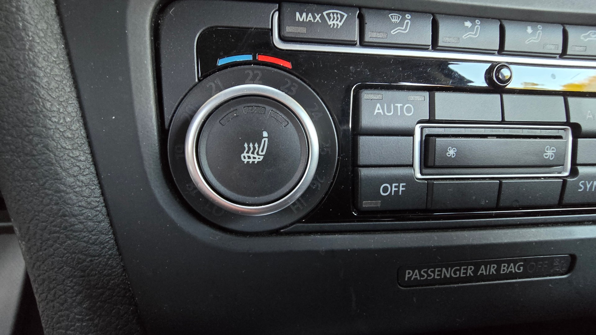 VW Golf Variant 1.6 TDI BMT Comfortline DSG-image-13