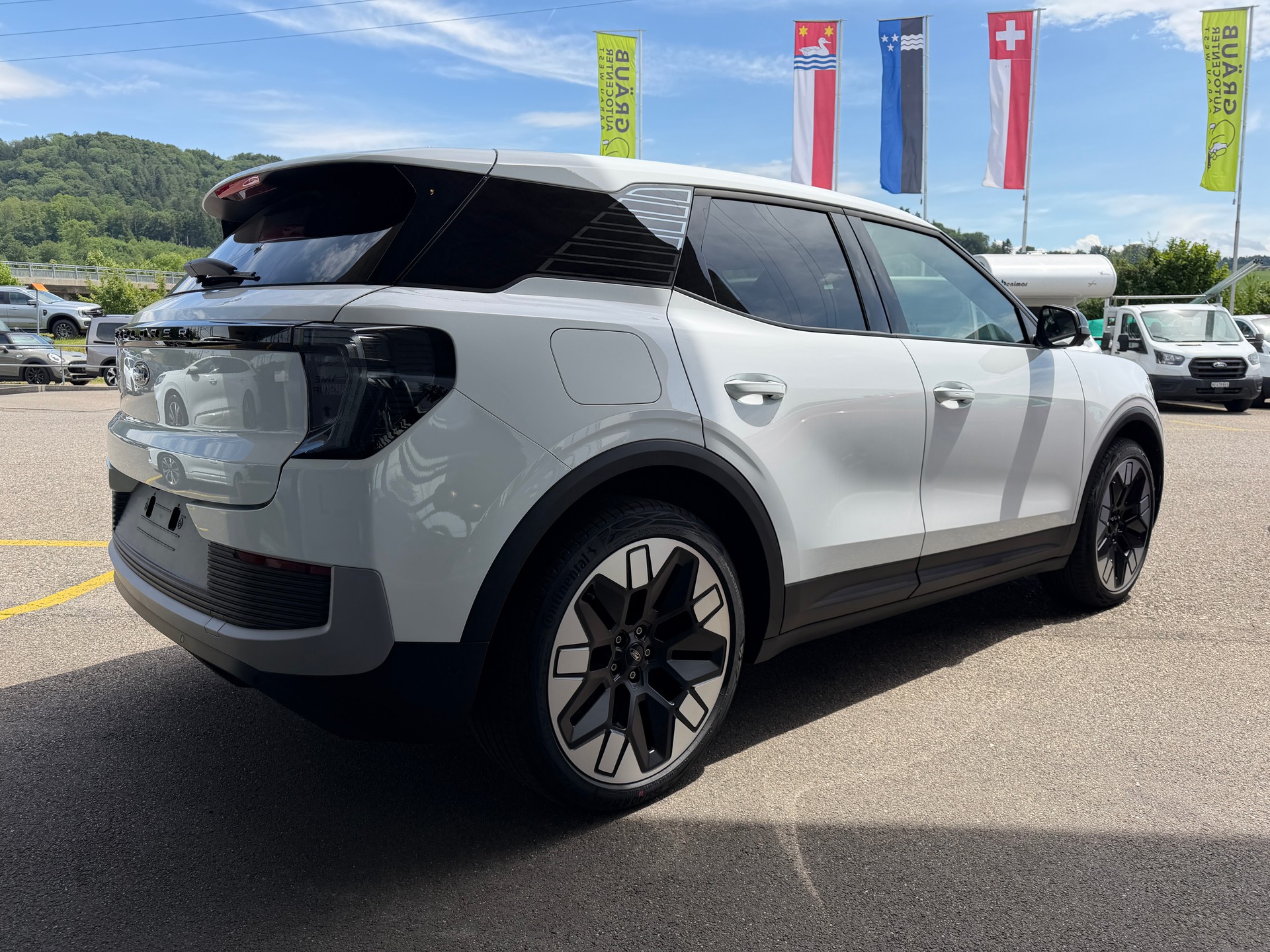 FORD Explorer Elektro 77kWh Dual Extended Range Premium AWD-showroom-element-3