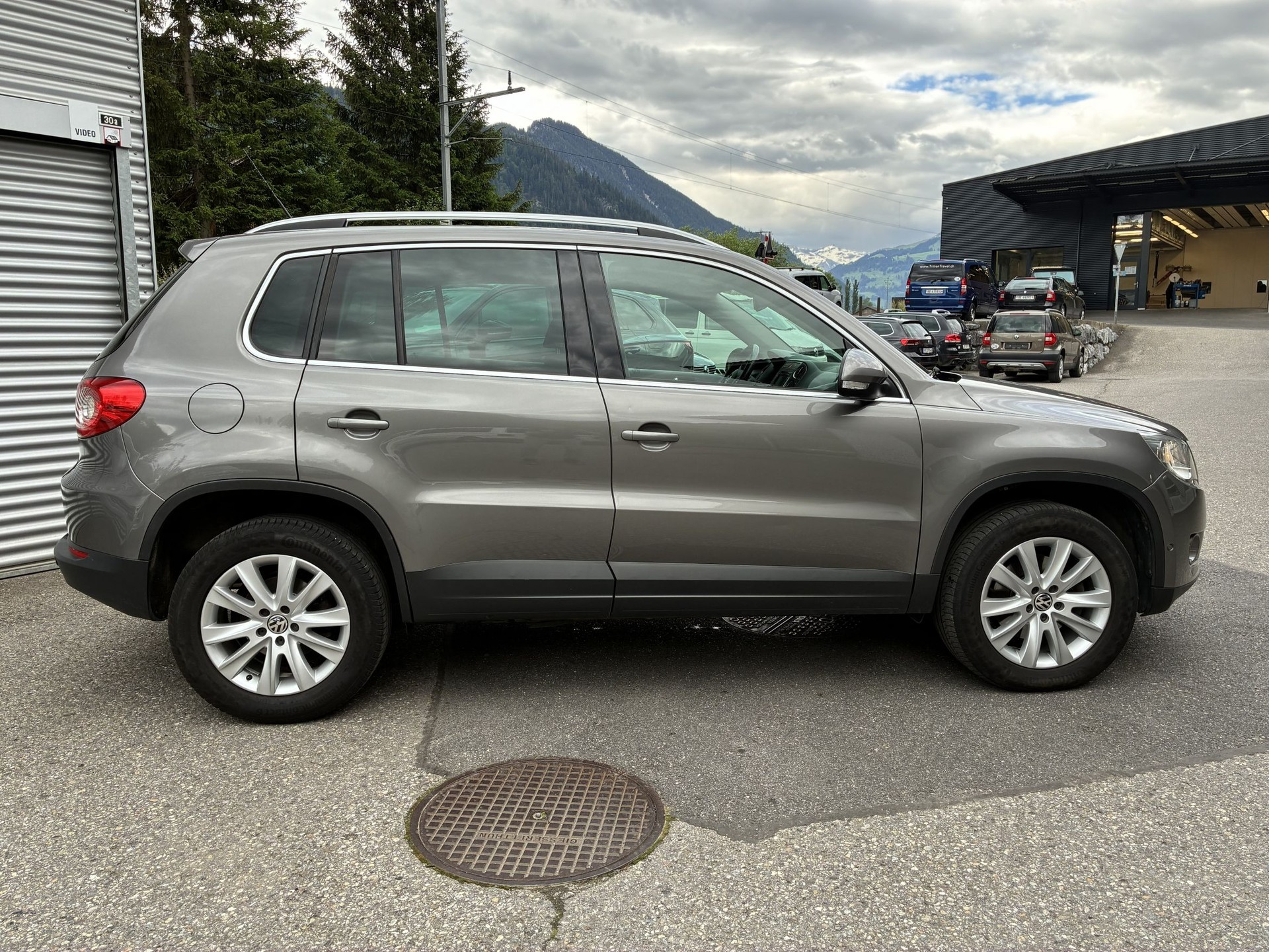 VW Tiguan 2.0TDI Sport&Style DSG 4Motion-image-5