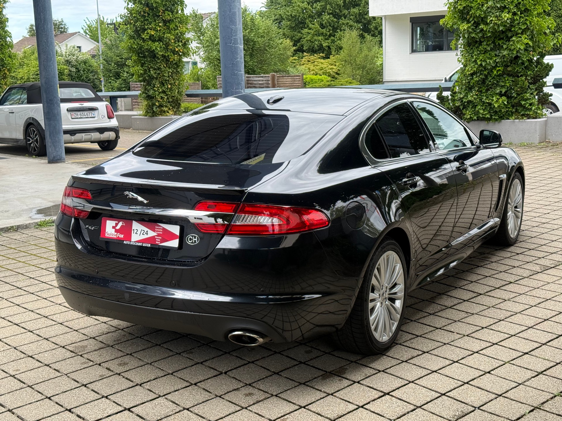 JAGUAR XF 2.2d-image-5