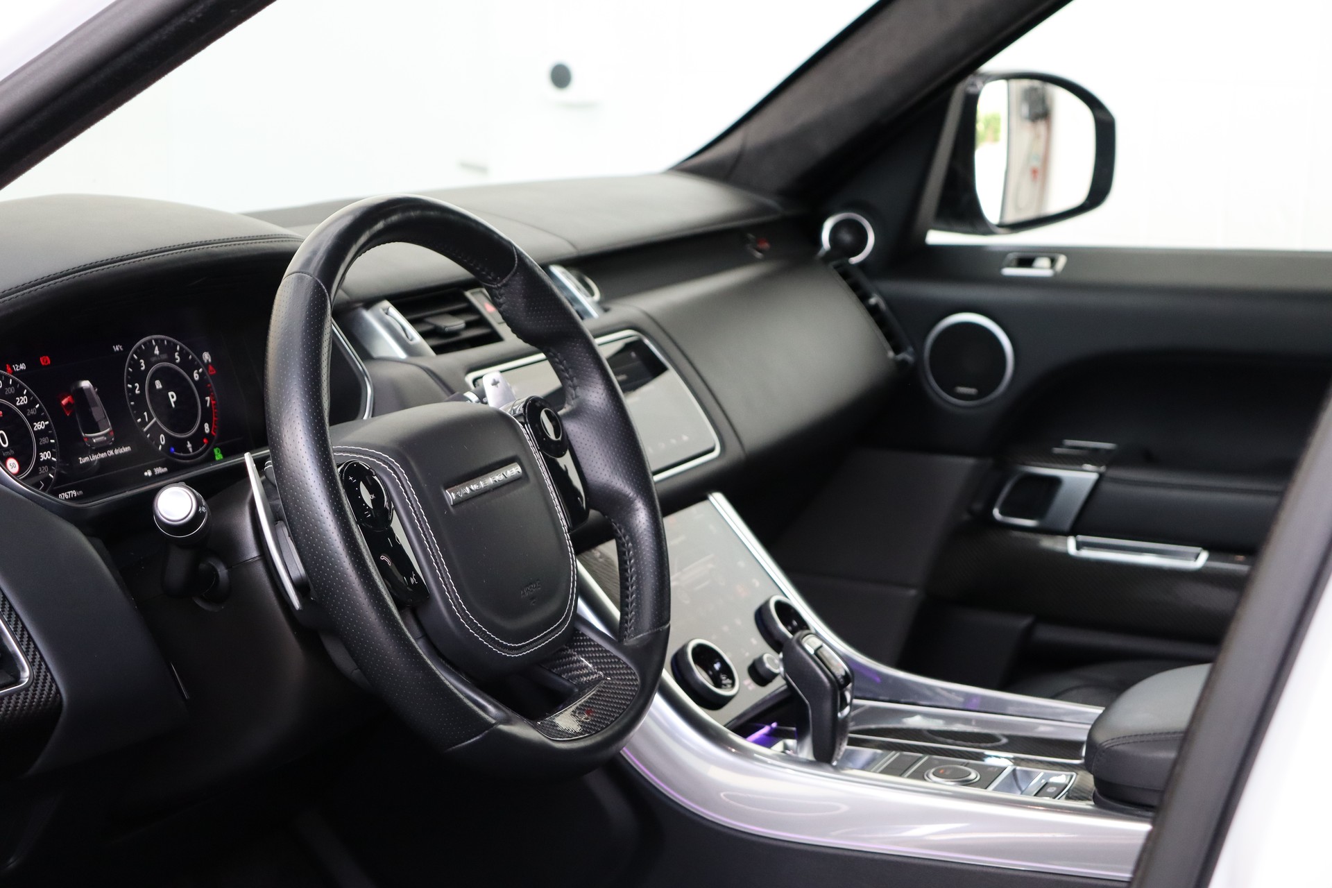 LAND ROVER Range Rover Sport 5.0 V8 S/C SVR Automatic-image-11