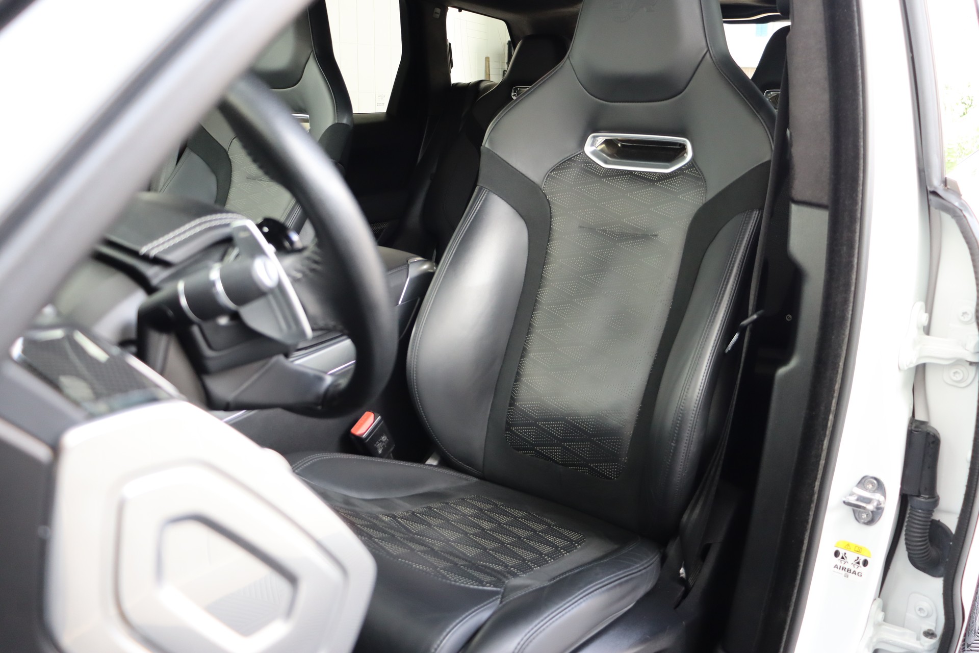 LAND ROVER Range Rover Sport 5.0 V8 S/C SVR Automatic-image-12
