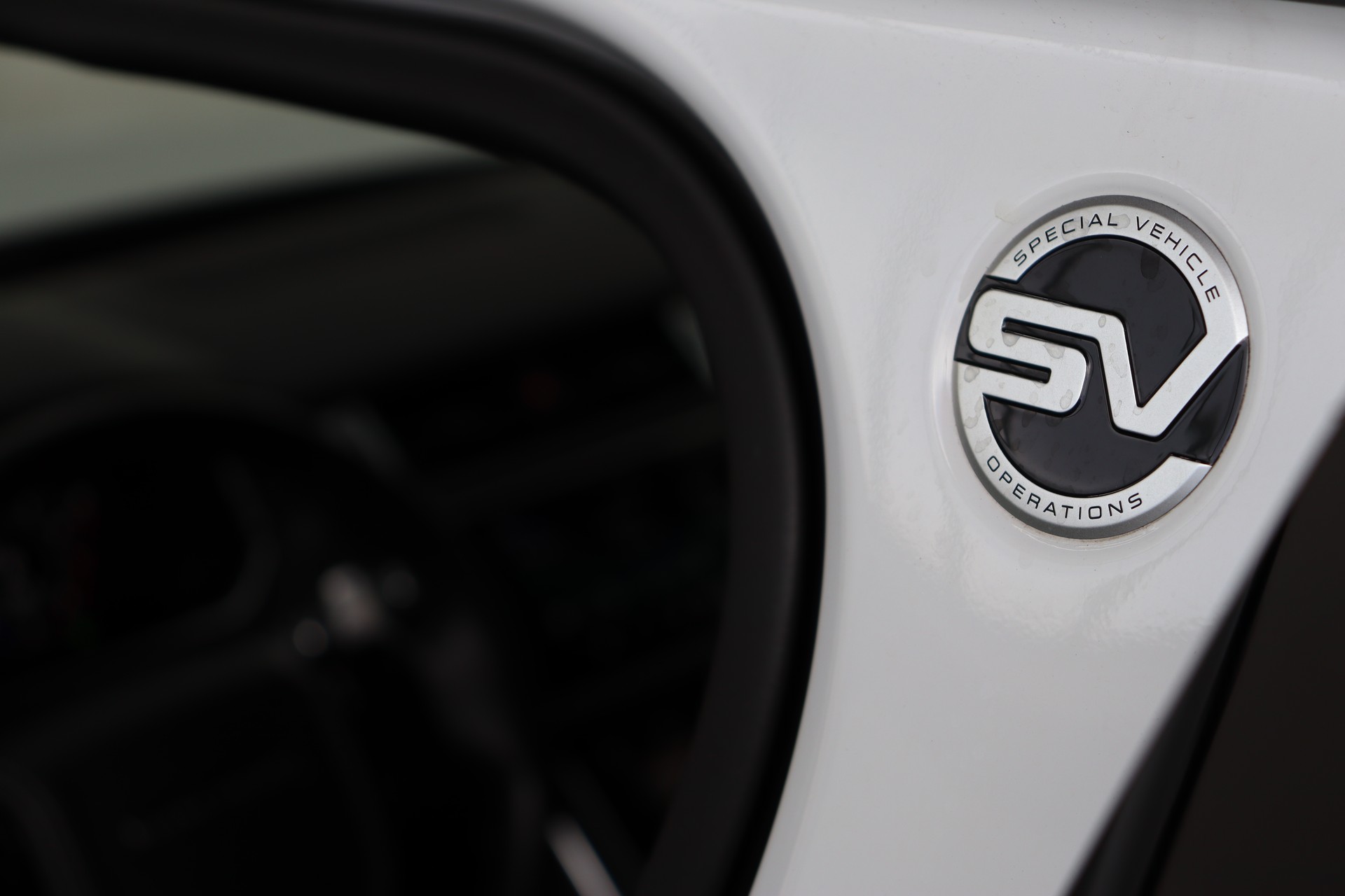 LAND ROVER Range Rover Sport 5.0 V8 S/C SVR Automatic-image-31