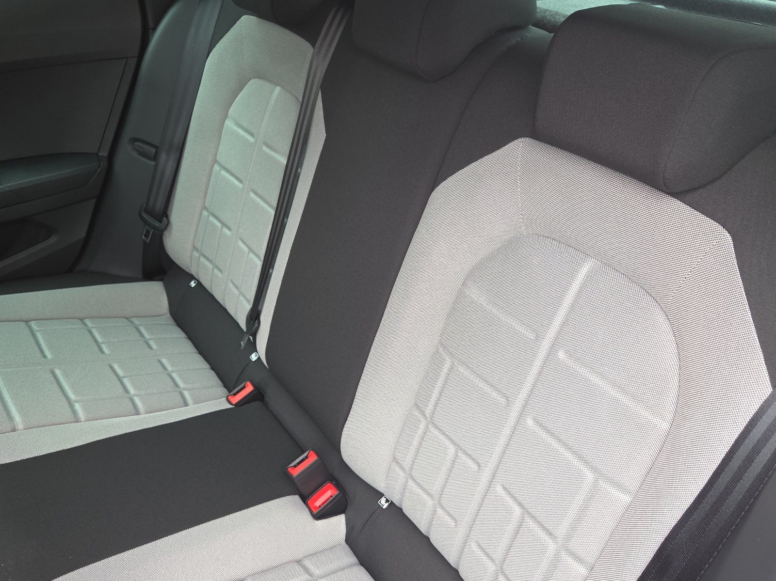 SEAT Ibiza 1.5 EcoTSI Move FR DSG-image-11