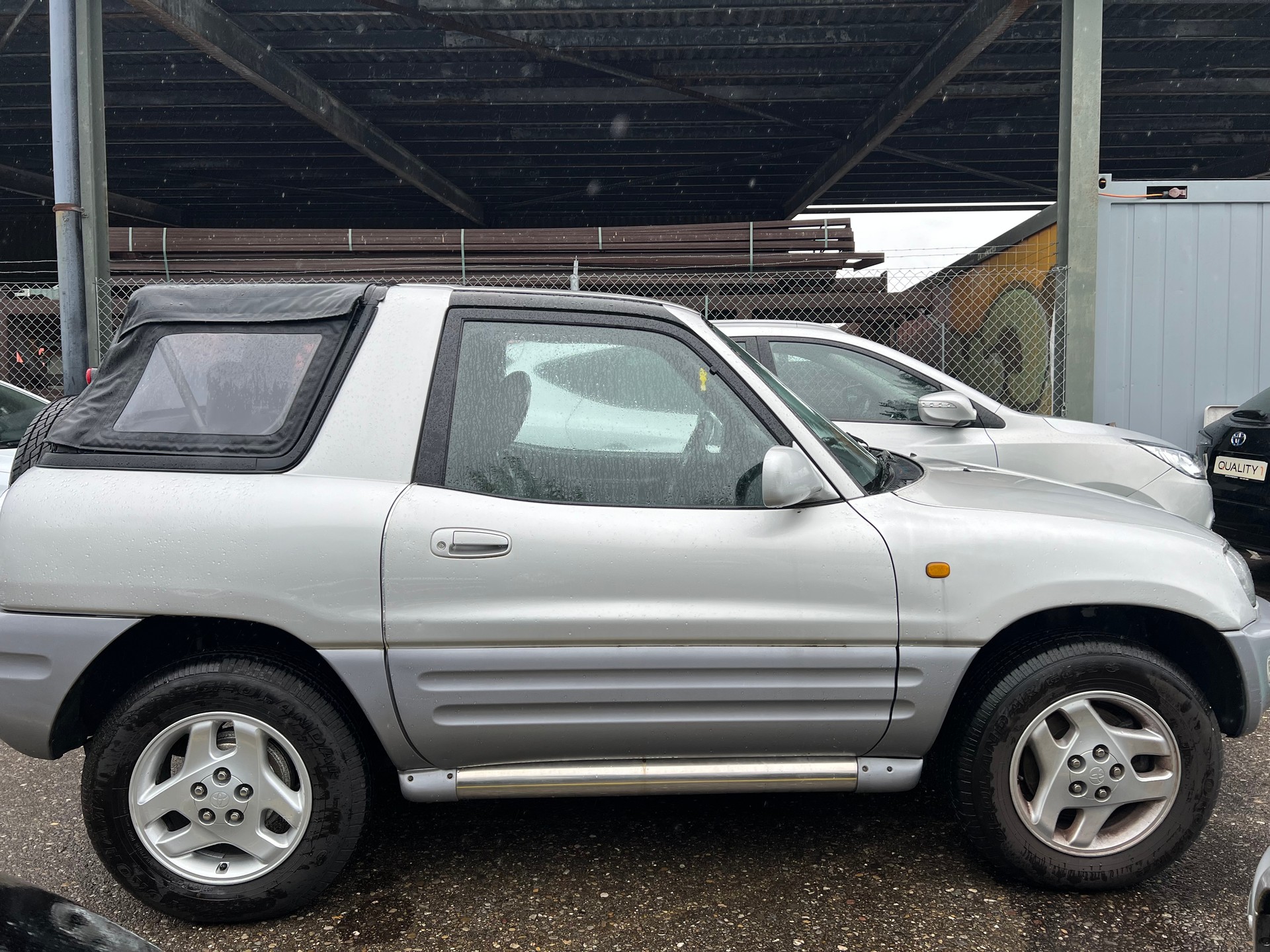 TOYOTA RAV-4 GX Cabrio Automat 2‘0 Benzin-image-5