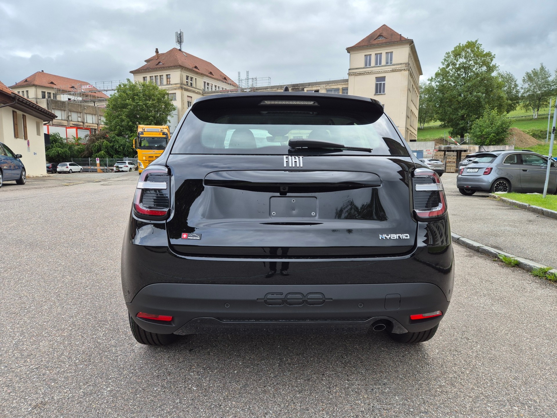 FIAT 600h Mild Hybrid Icon Swiss Edition-showroom-element-3