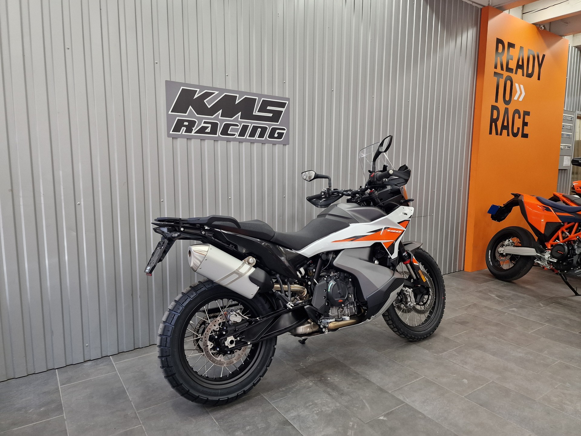 KTM 790 Adventure (35kW)-showroom-element-2