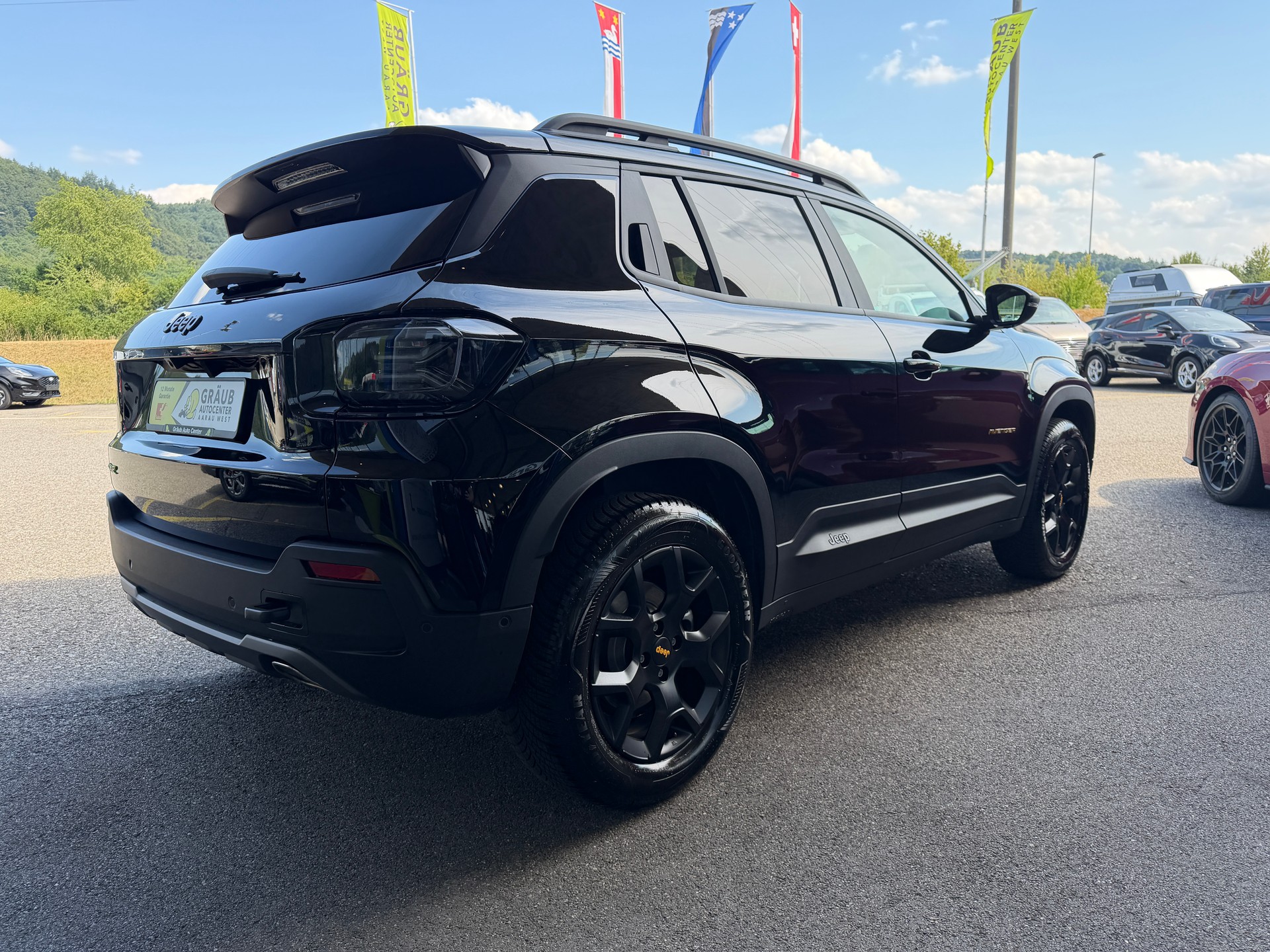 JEEP Avenger 1.2 Turbo MHEV The North Face 4xe-showroom-element-2