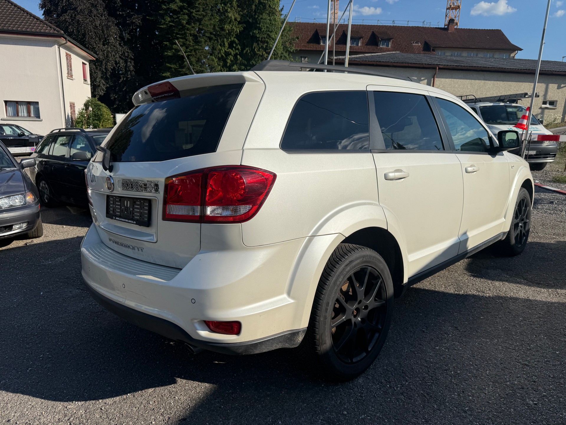 FIAT Freemont 2.0 MJ Black Code AWD Automat-image-4