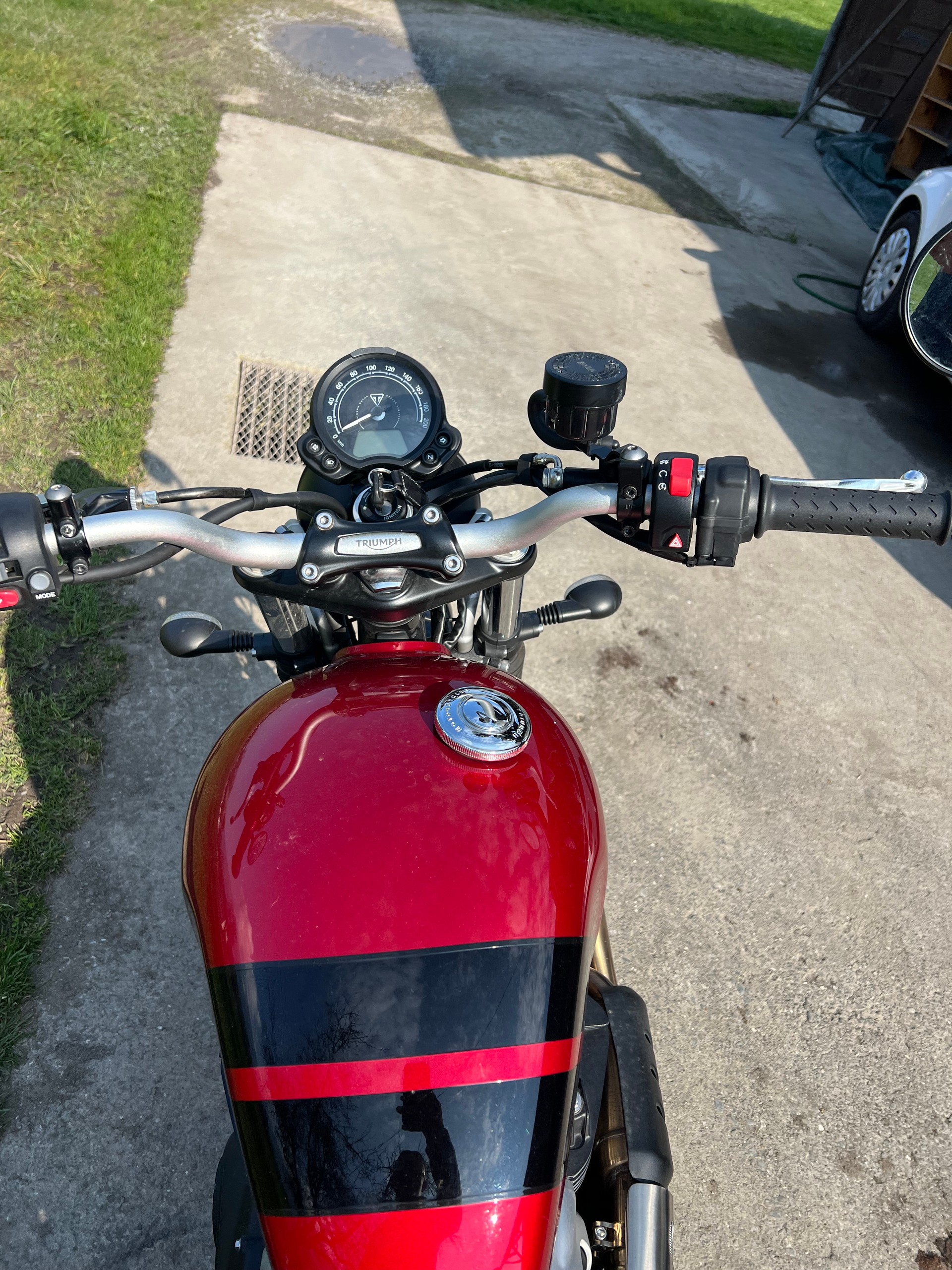 TRIUMPH Scrambler-image-6