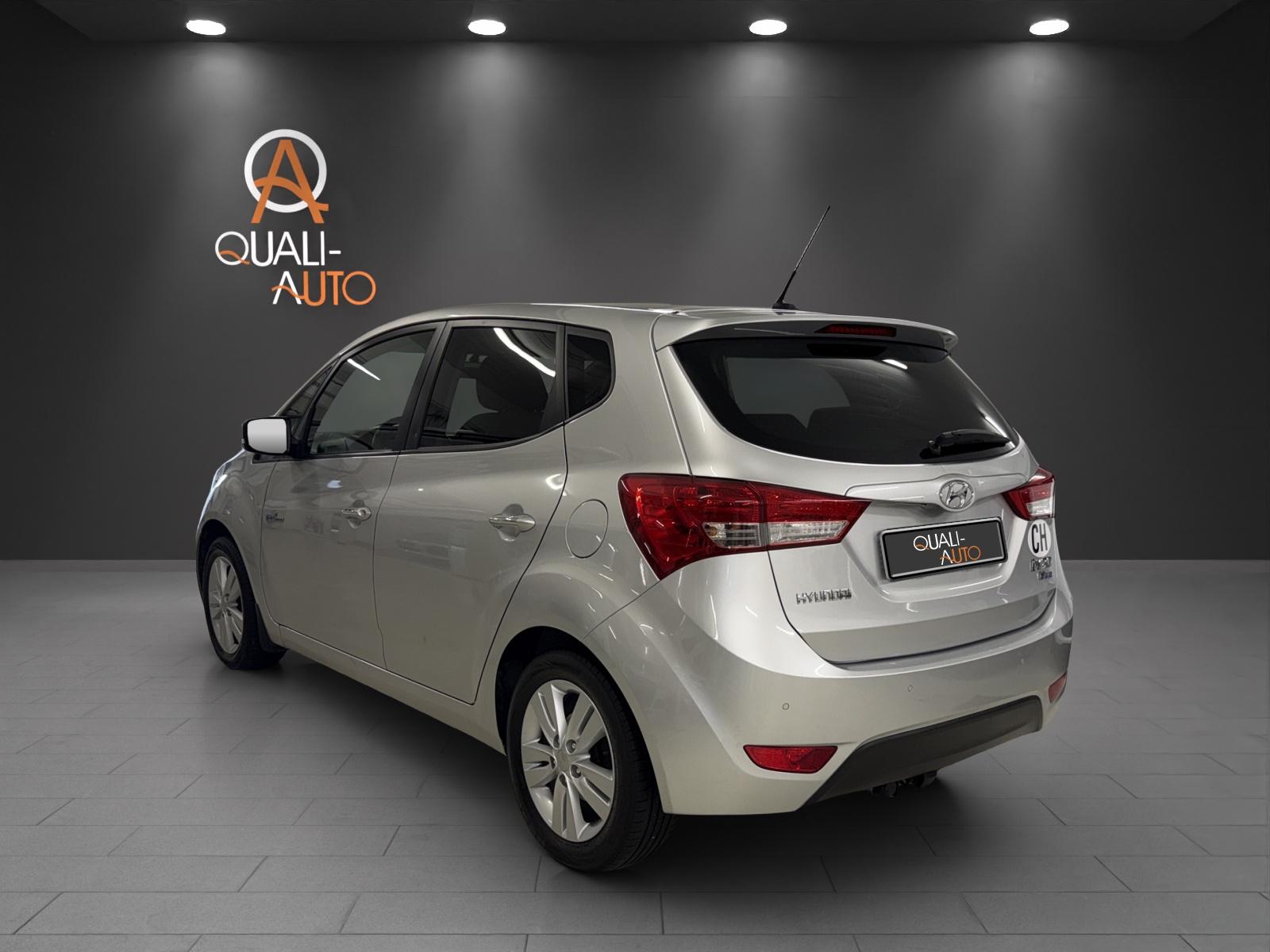 HYUNDAI iX20 1.6 Premium-showroom-element-3