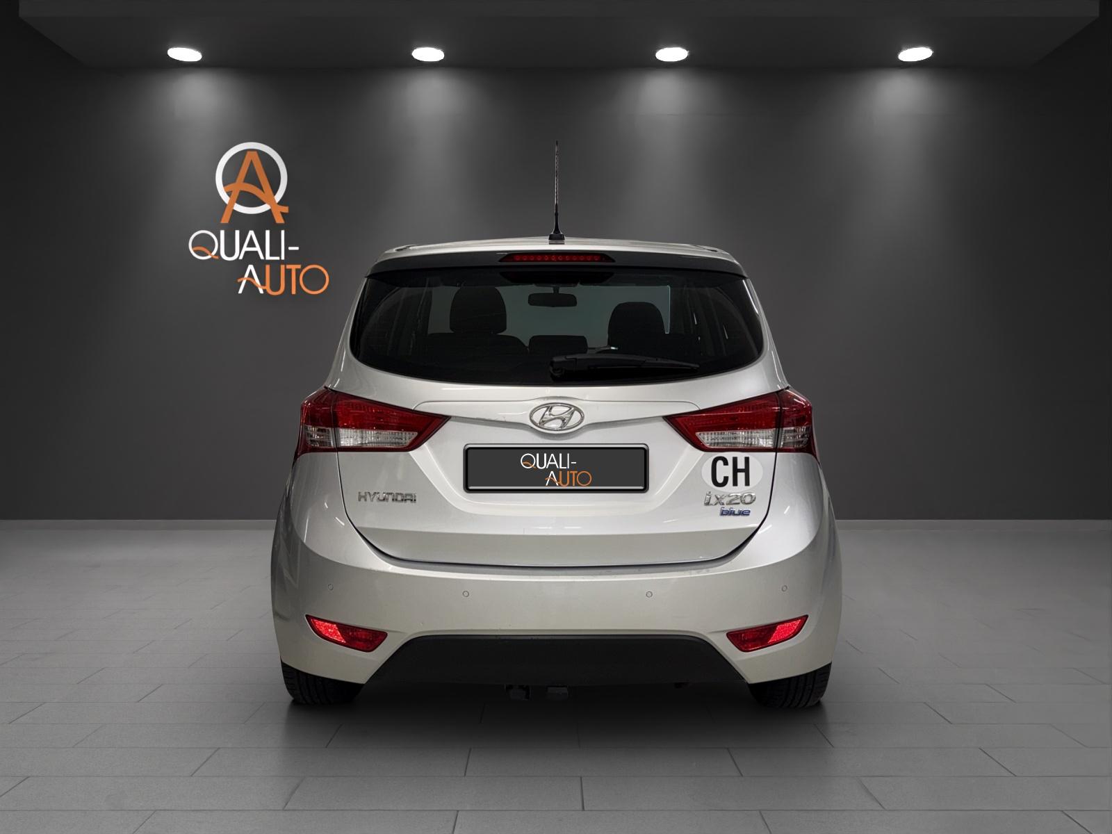 HYUNDAI iX20 1.6 Premium-image-4