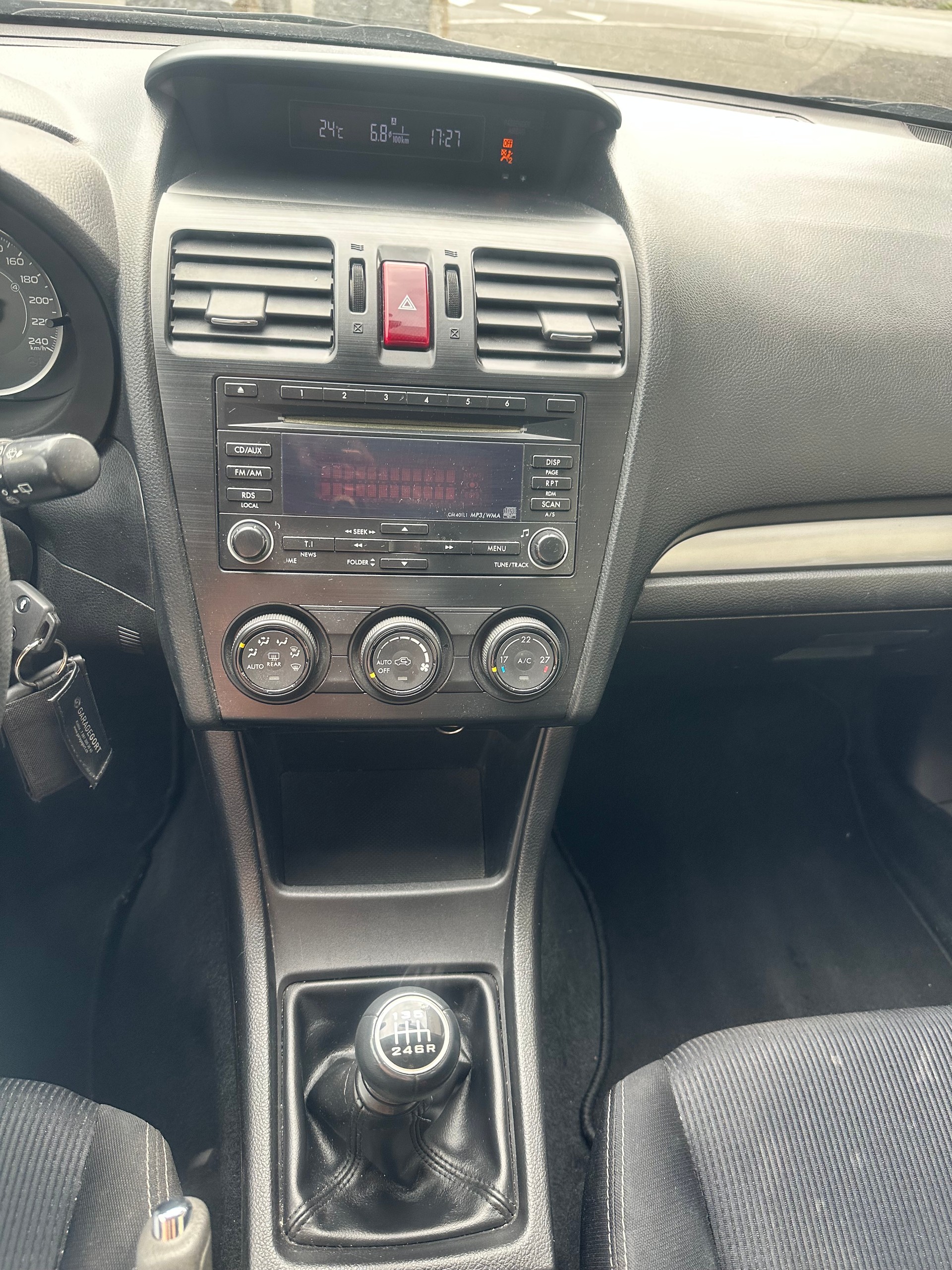 SUBARU XV 2.0D Swiss One AWD-image-11