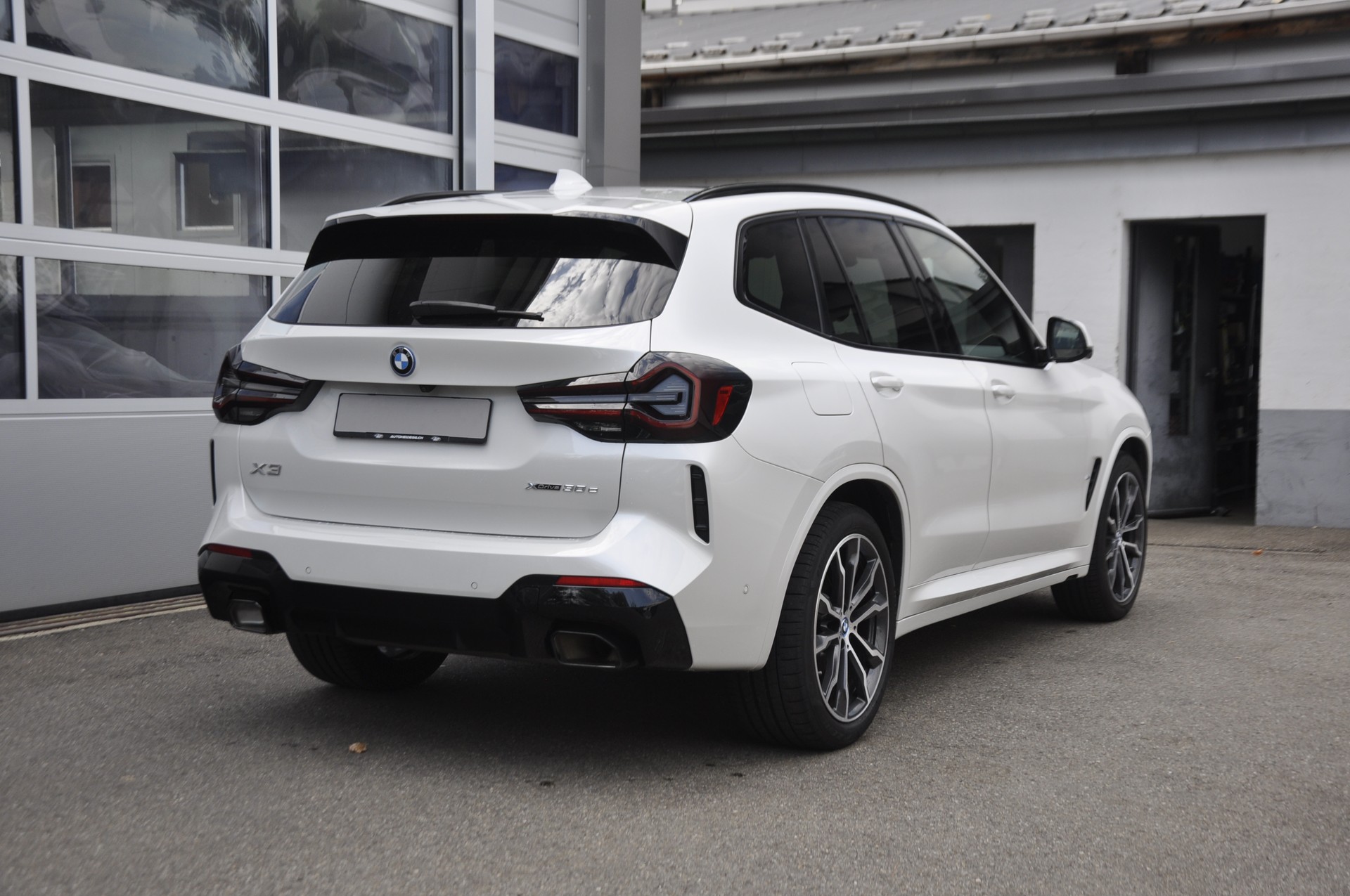 BMW X3 xDrive 30e M Sport-image-2