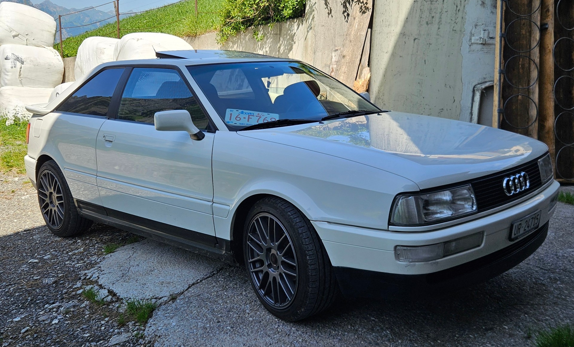 AUDI 2.3 E
