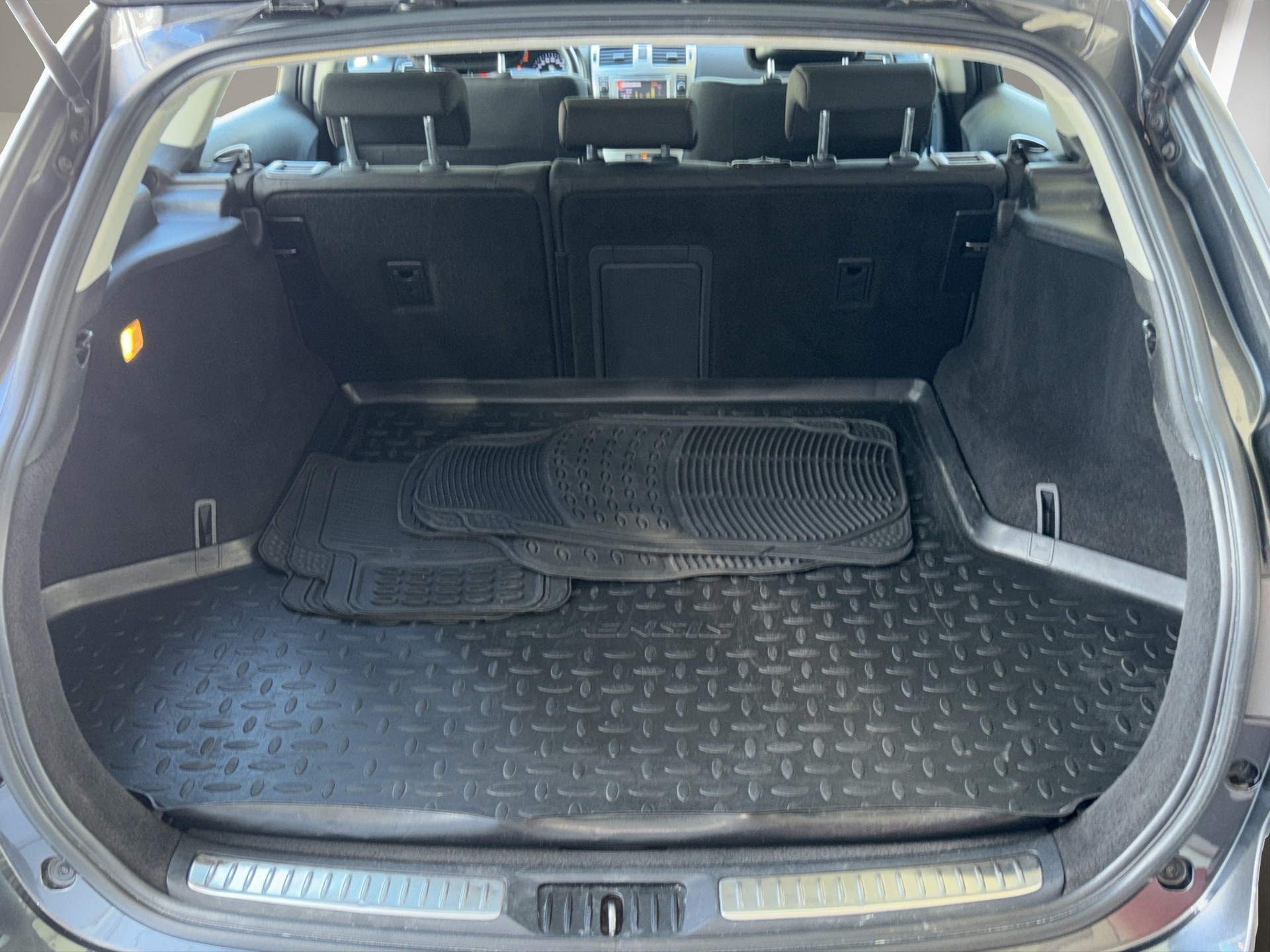 TOYOTA Avensis Sportswagon 2.0 Linea Luna Multidrive-image-19