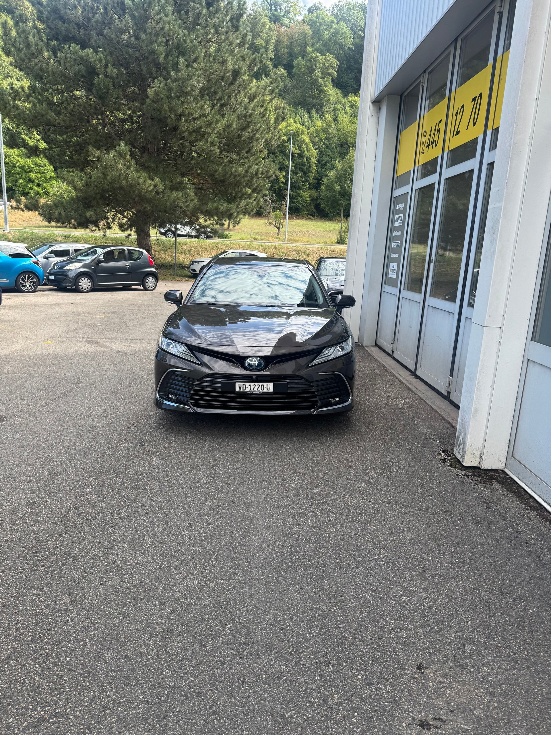 TOYOTA Camry 2.5 HSD e-CVT Premium
