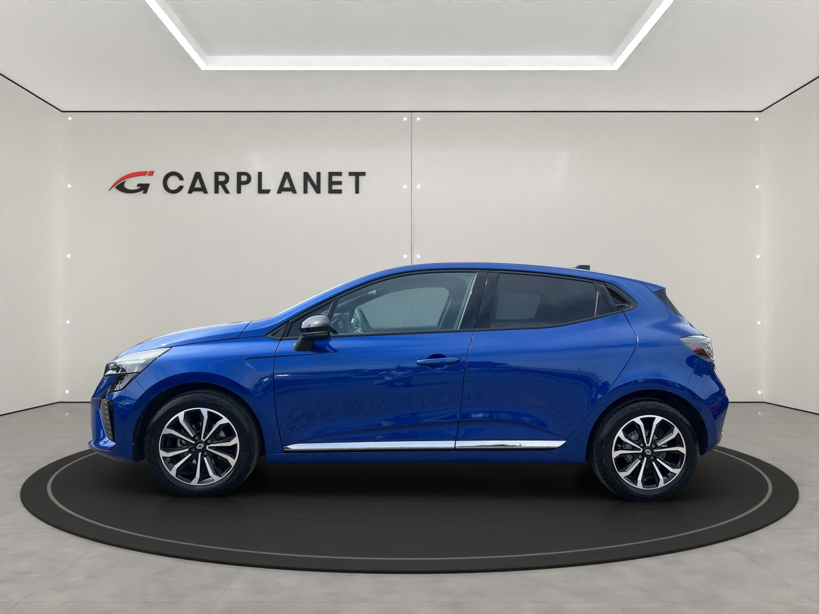 RENAULT Clio 1.0 TCe techno CVT-showroom-element-2