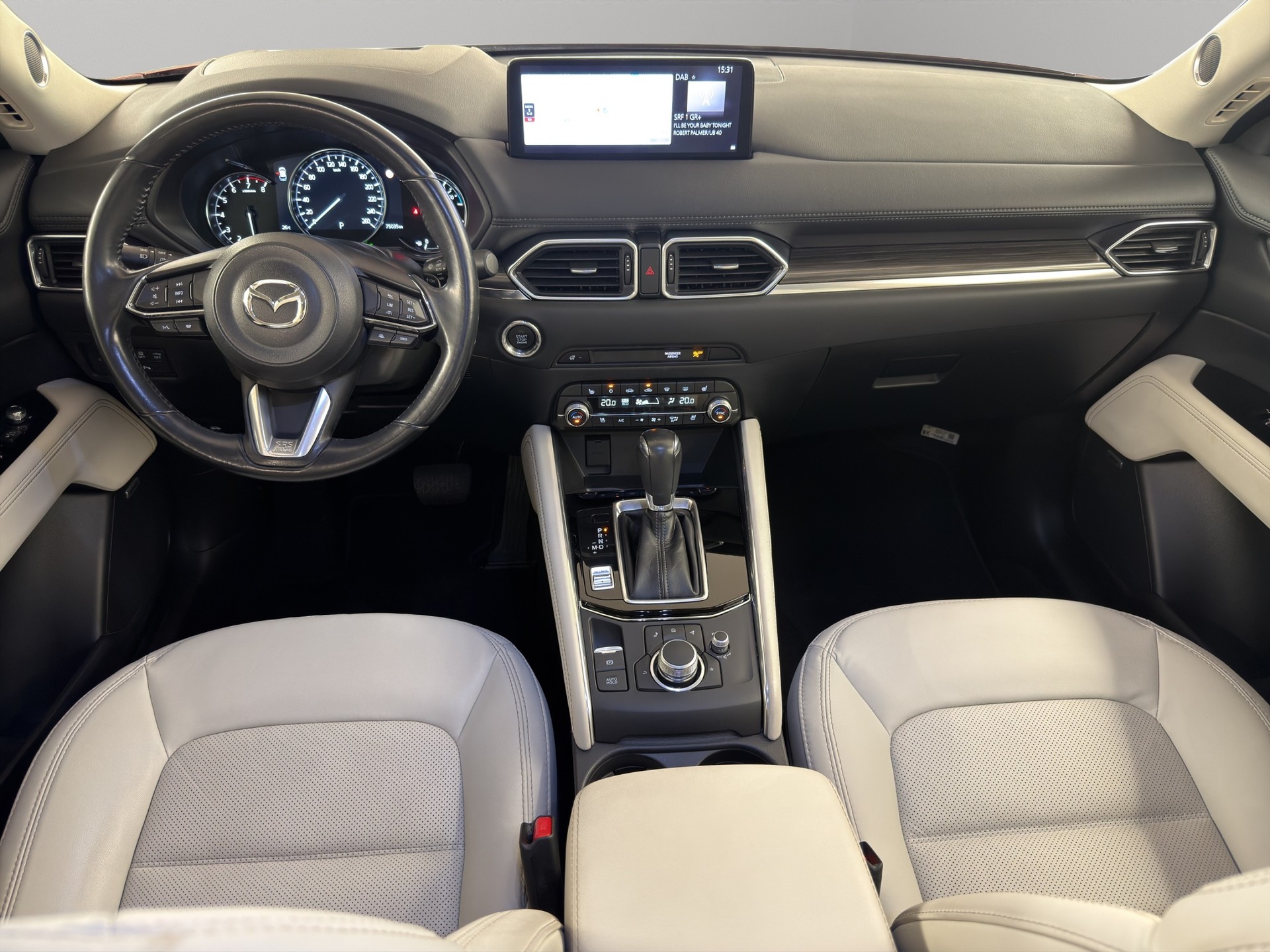 MAZDA CX-5 2.0 Revolution AWD-image-8
