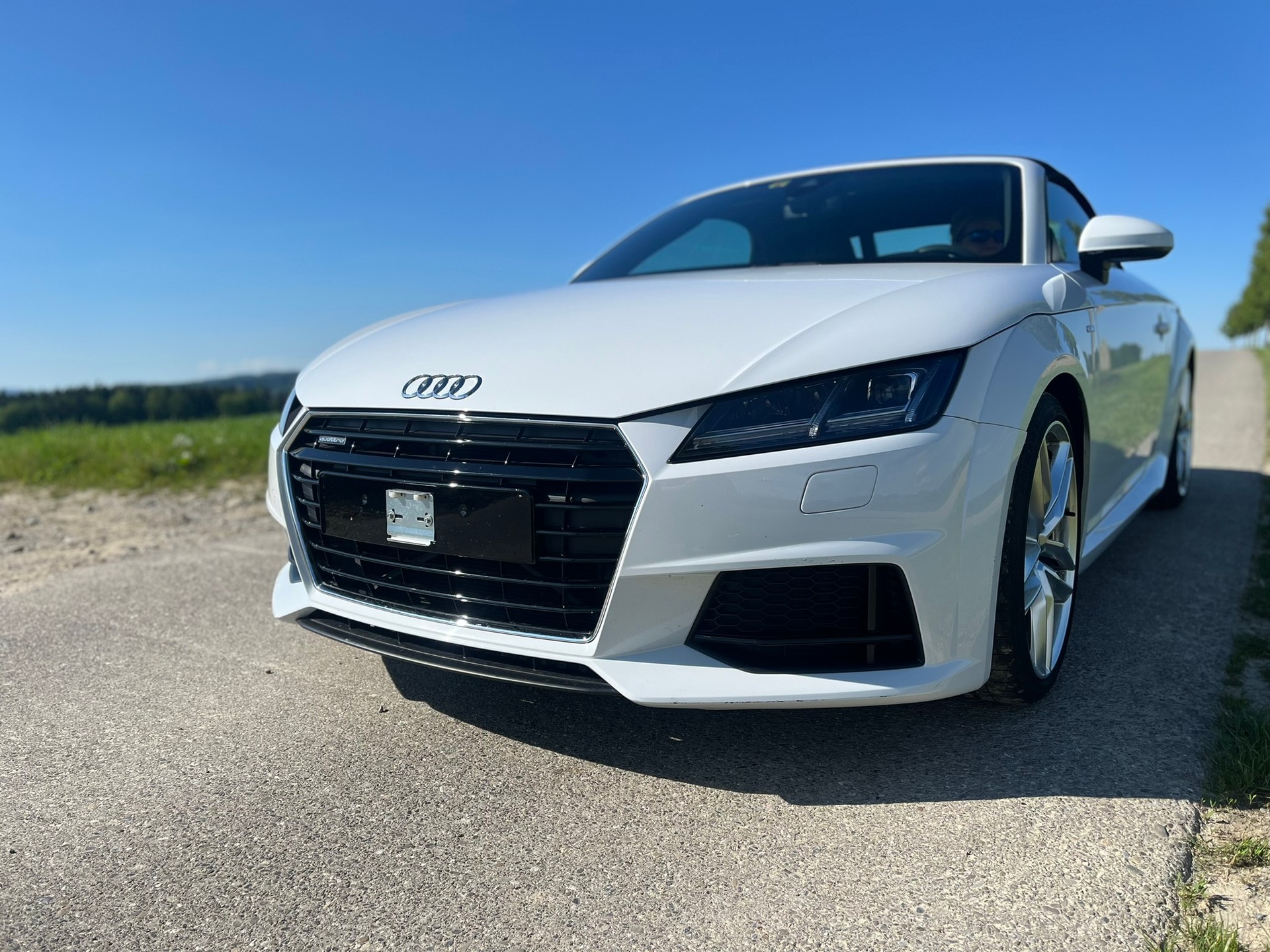 AUDI 2.0 TFSI quattro S-Tronic-image-14
