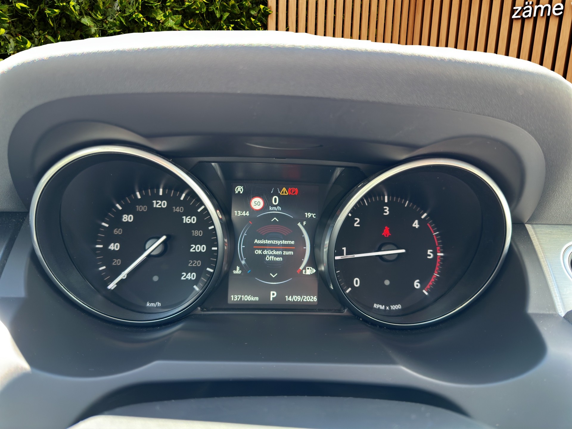 LAND ROVER Range Rover Evoque 2.0 TD4 Advantage-image-12