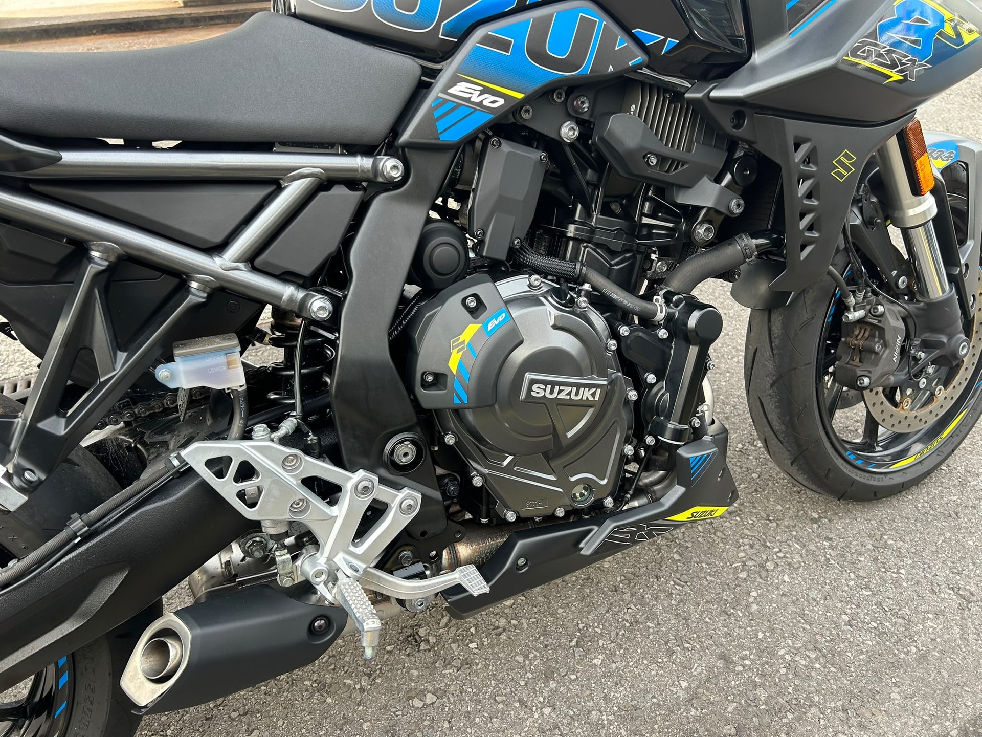 SUZUKI GSX 8 R EVO (35kW)-image-5