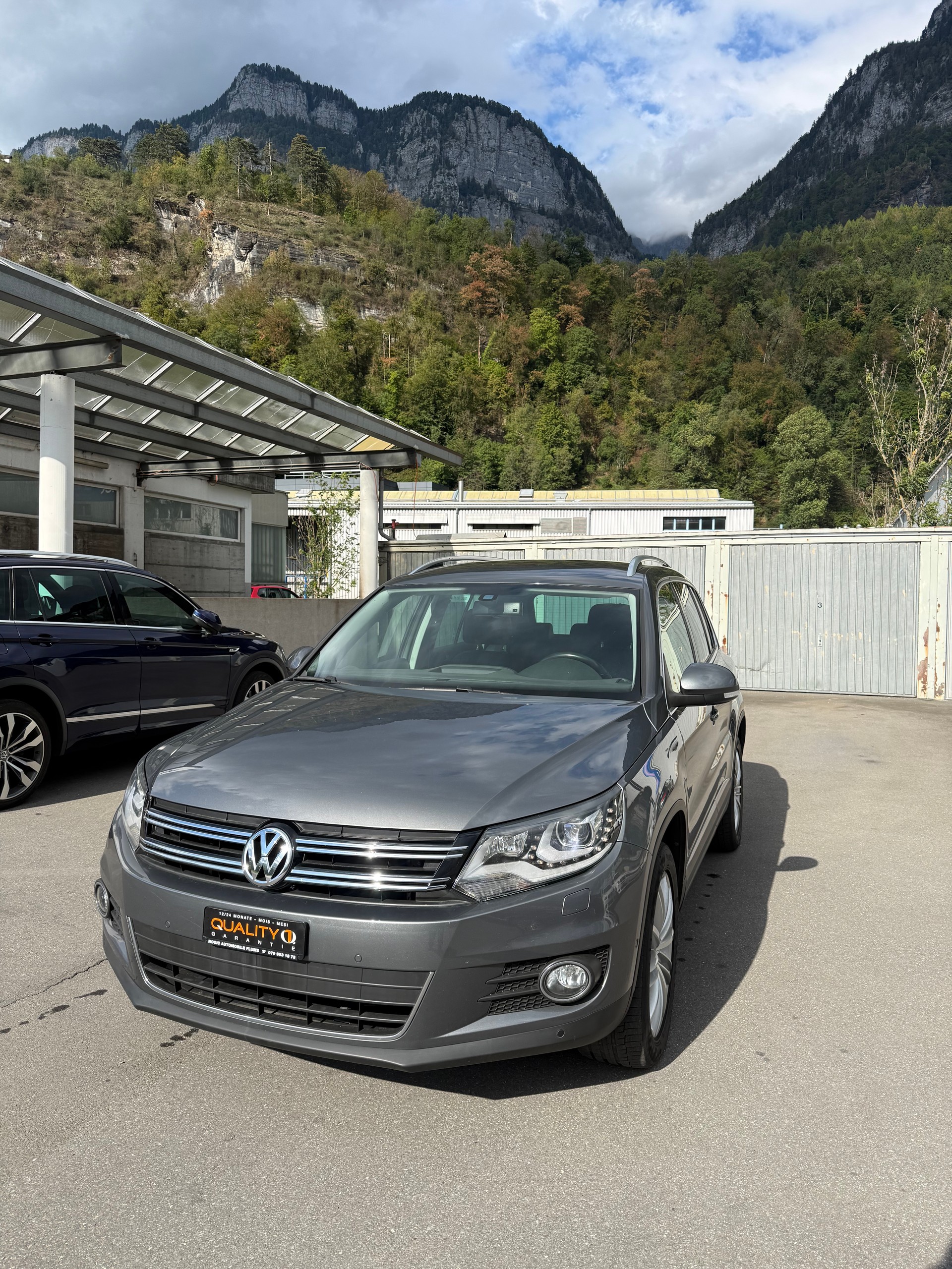 VW Tiguan 2.0 TSI Design 4Motion DSG-showroom-element-1
