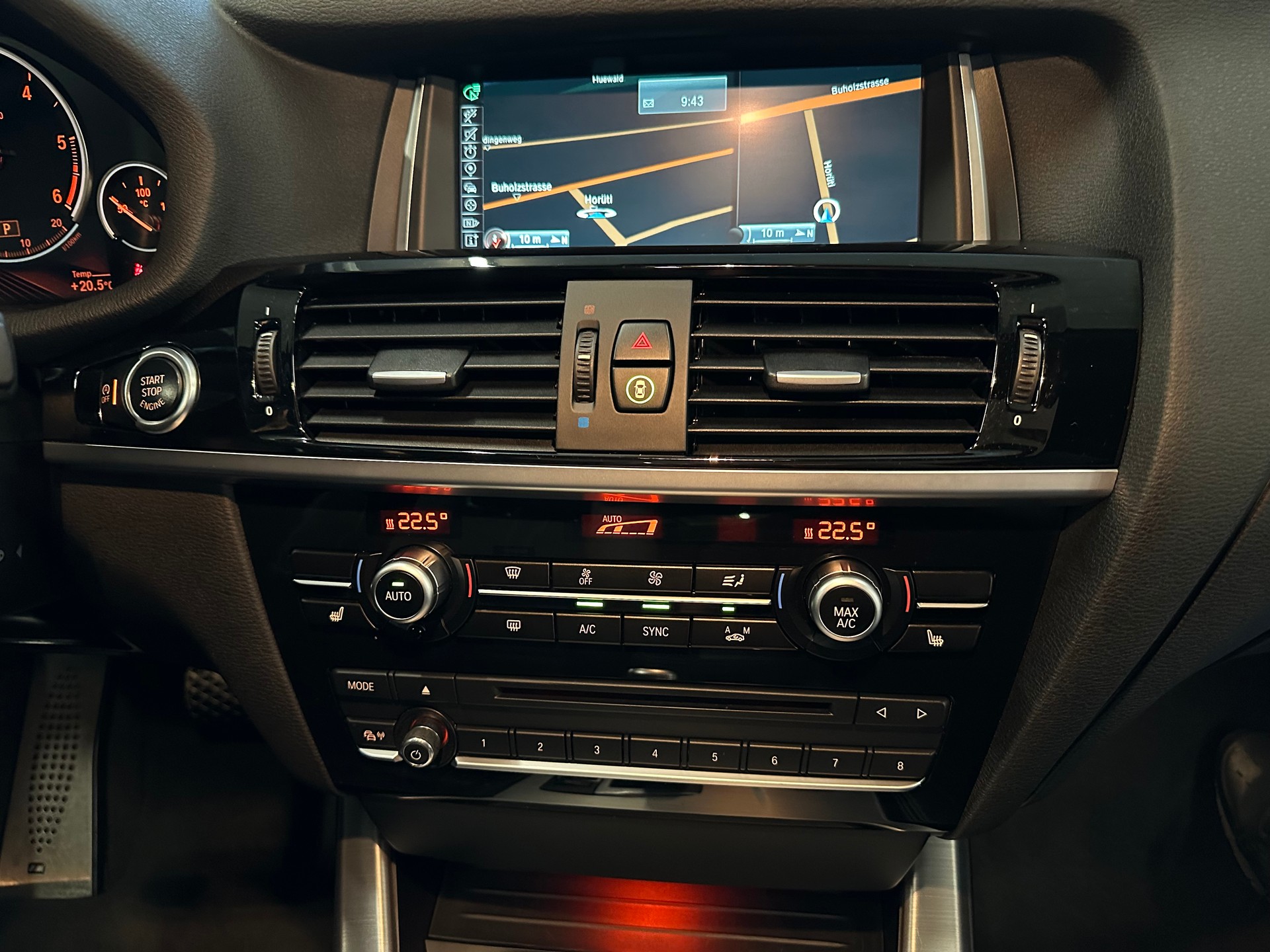 BMW X4 xDrive 30d Steptronic-image-11